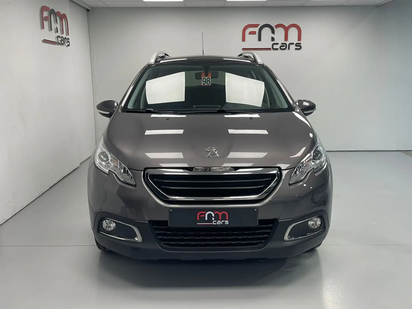 Peugeot 2008 1.2i benzine 1ste eigenaar 85.000km Garantie Gris - 2