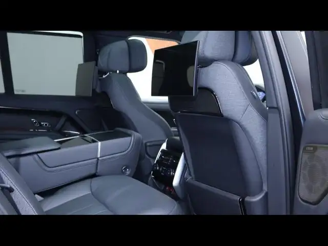 Land Rover Range Rover view 12
