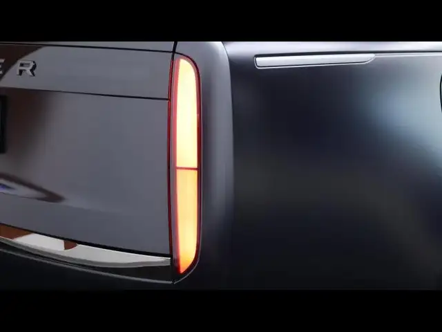 Land Rover Range Rover view 9
