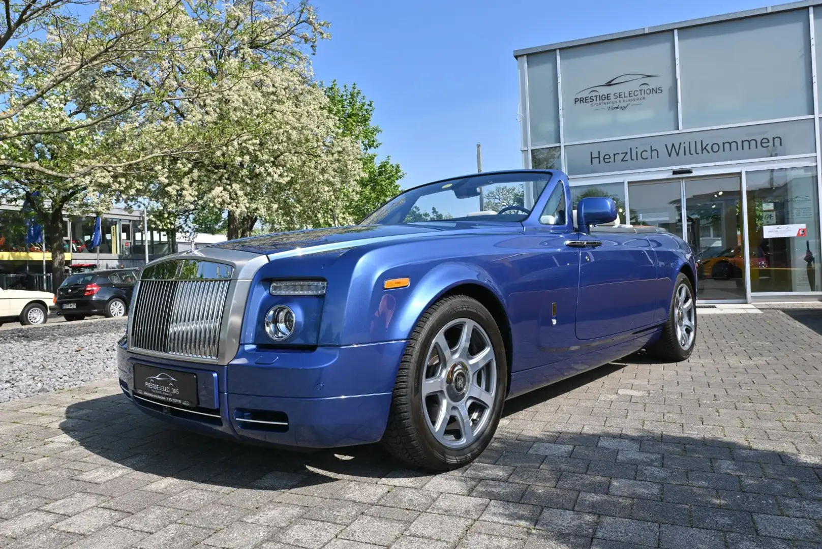 Rolls-Royce Phantom Drophead/Neuwertig/Einzelstück!Garantie! Синій - 1