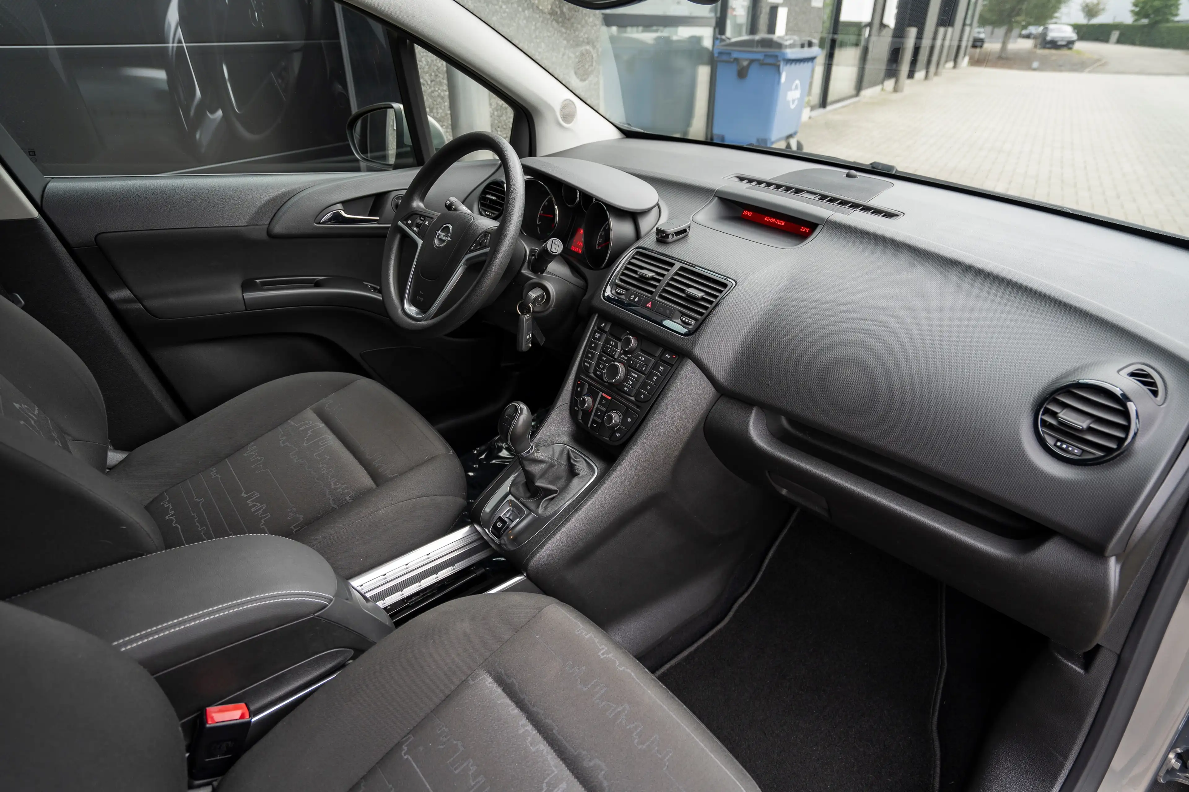 Opel Meriva Meriva 1.4 Turbo ** Nieuwstaat ** — photo 14