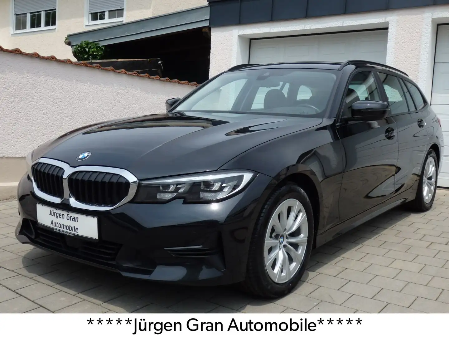 BMW 320 d Touring Aut HeadUp ACC Sportsitz CockpitPro Schwarz - 1