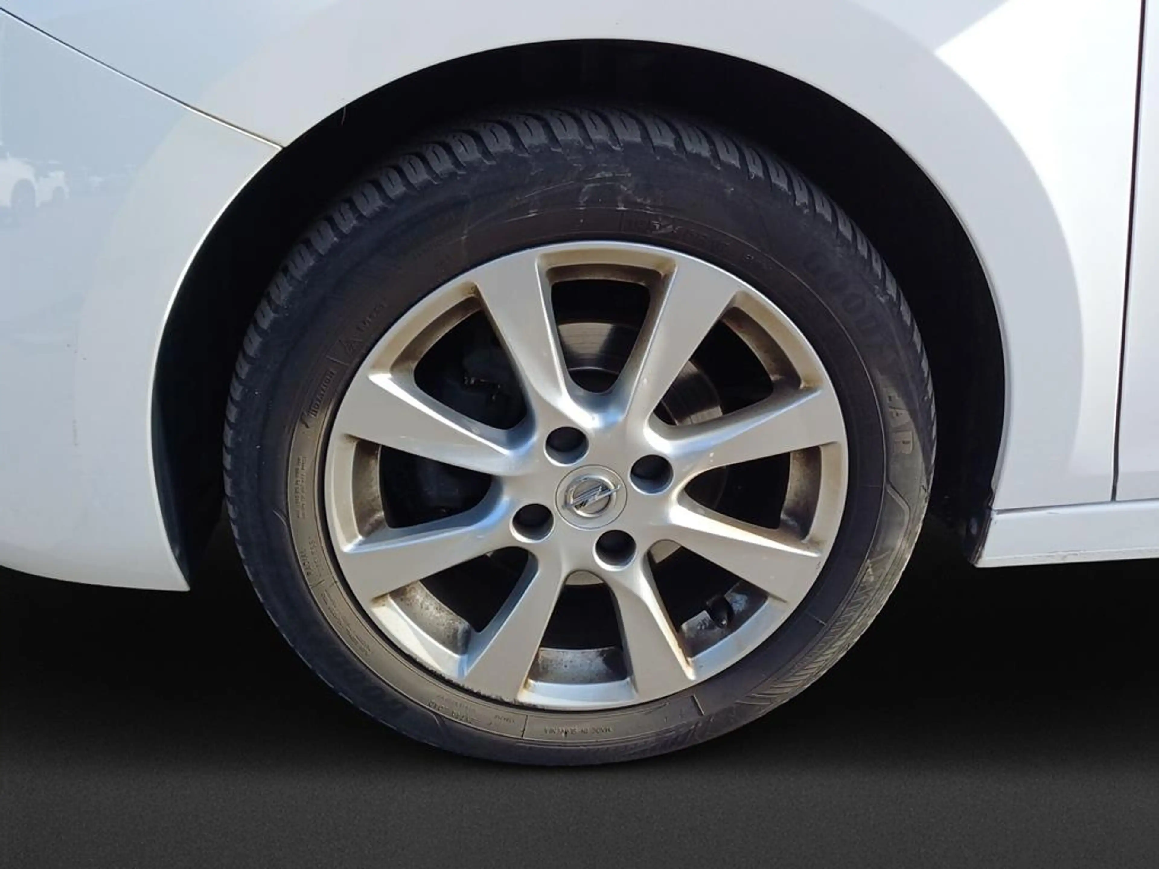 Opel Corsa Edition — photo 8