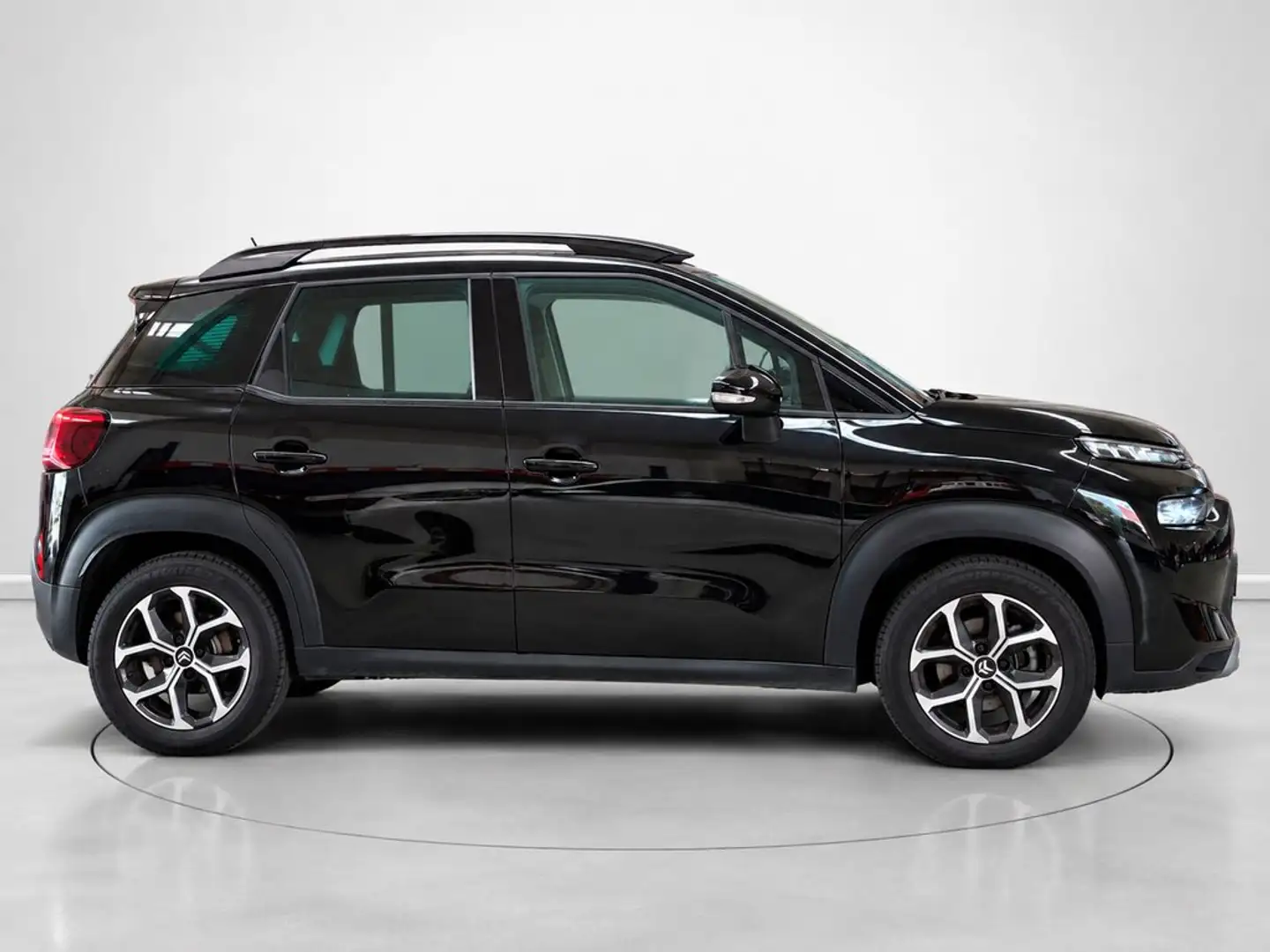 Citroen C3 Aircross Puretech S&S Plus 110 Negro - 2
