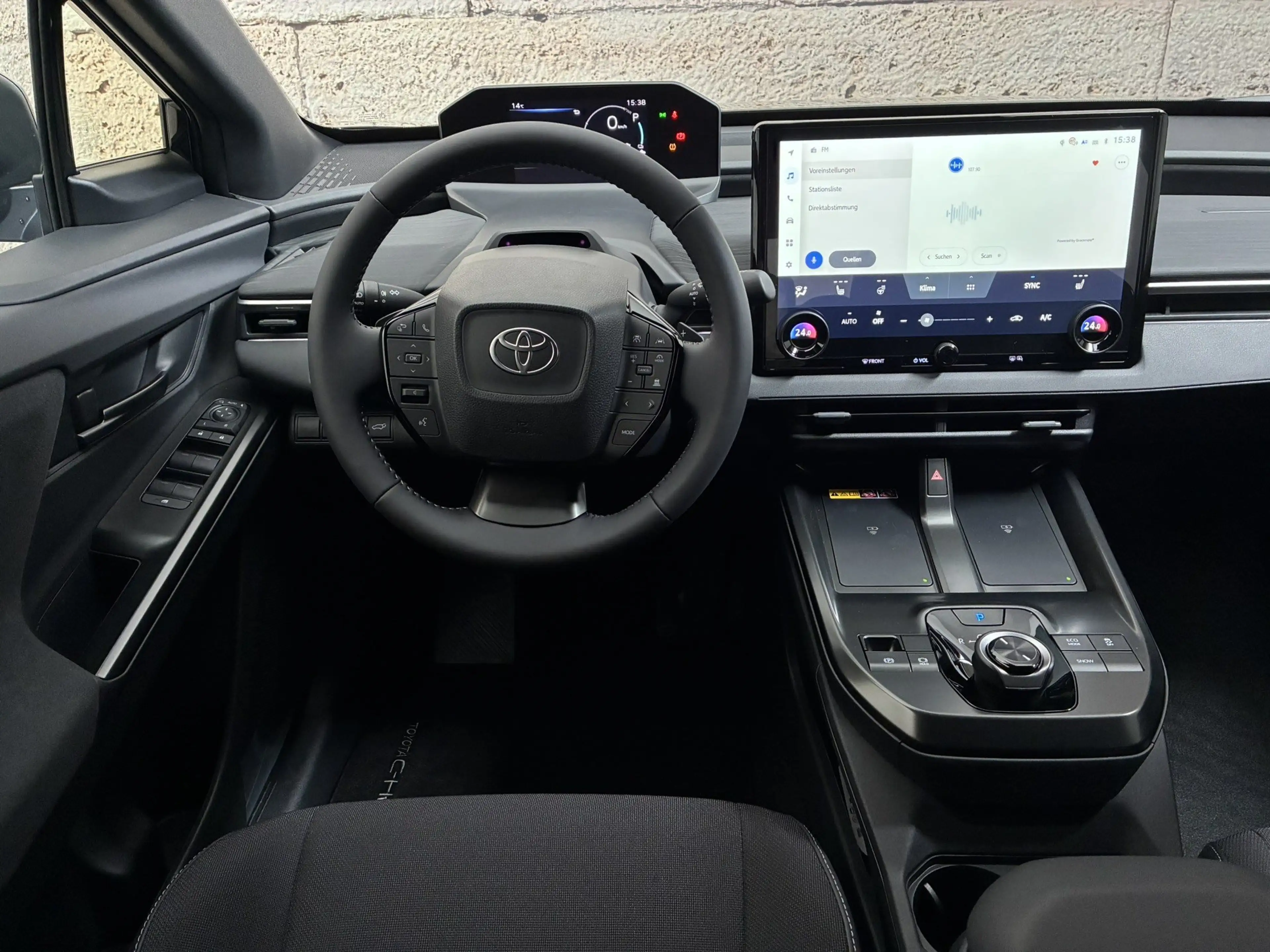 Toyota C-HR+ Elektro 77 kWh Teamplayer — photo 15