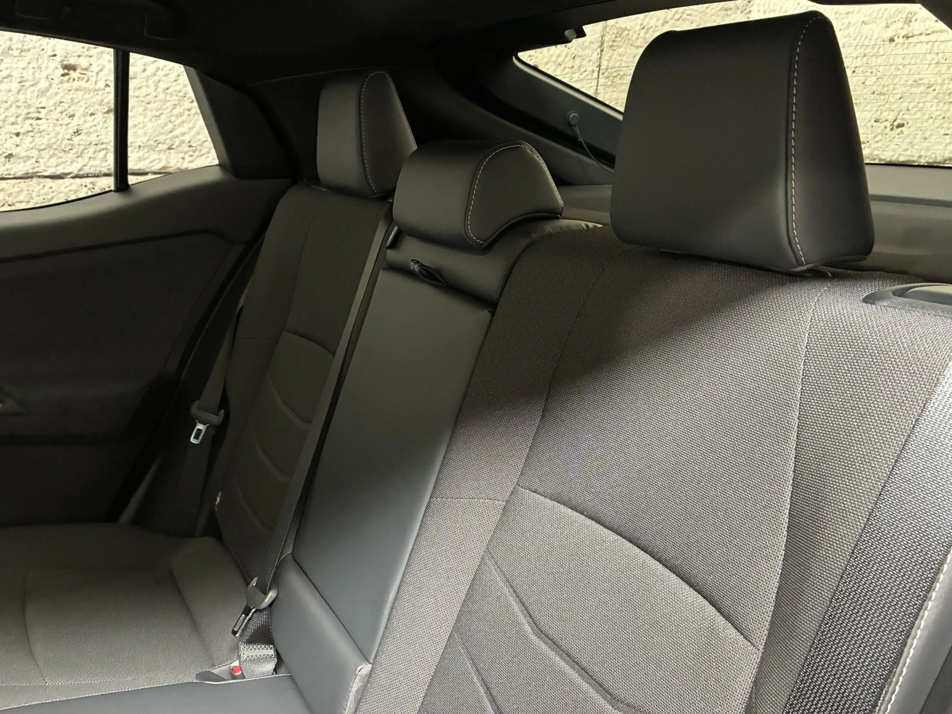 Toyota C-HR+ Elektro 77 kWh Teamplayer — photo 7