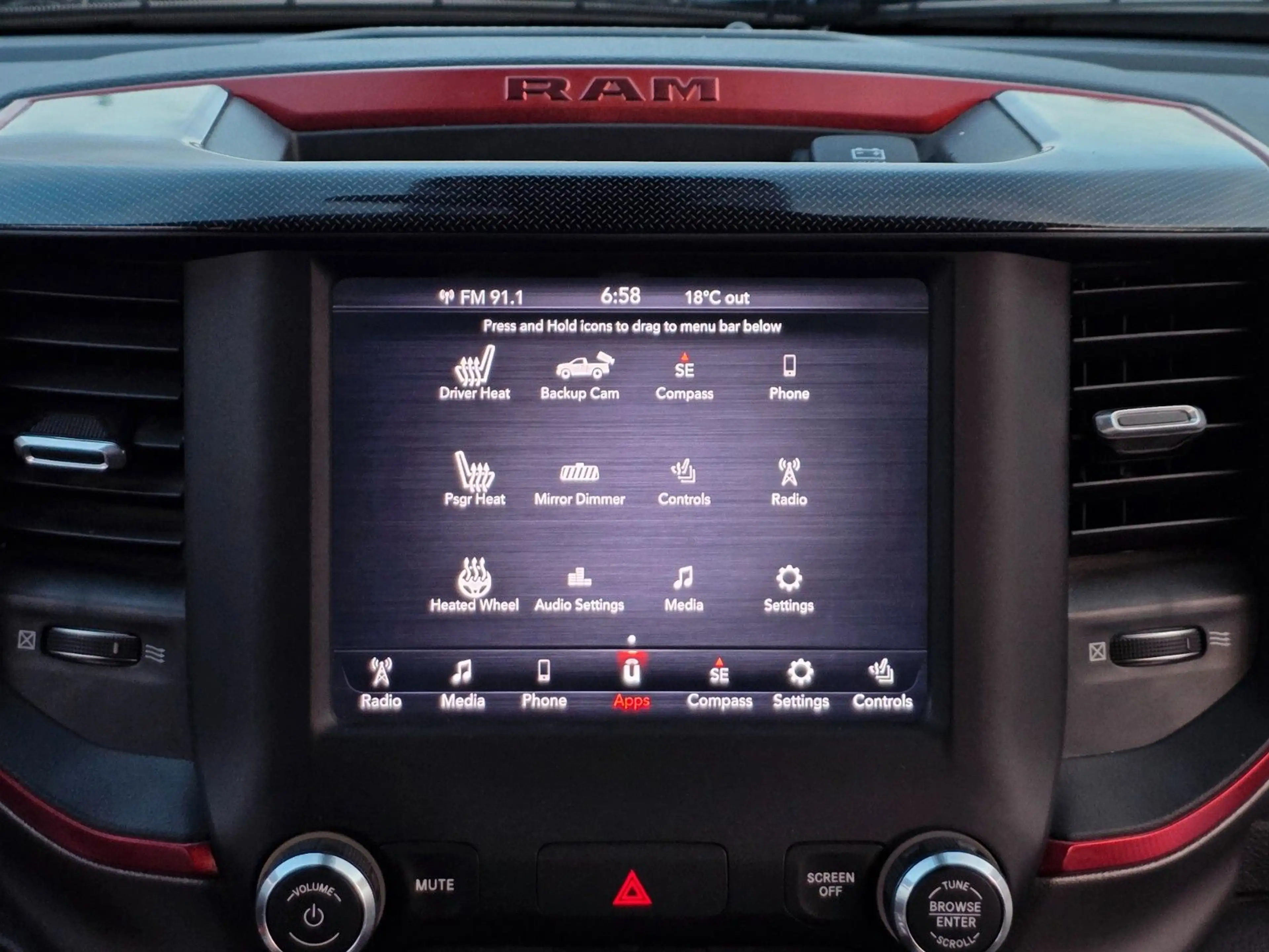 Dodge RAM Rebel 5,7 Hemi,4x4, Trailermirror,Keyless — photo 37