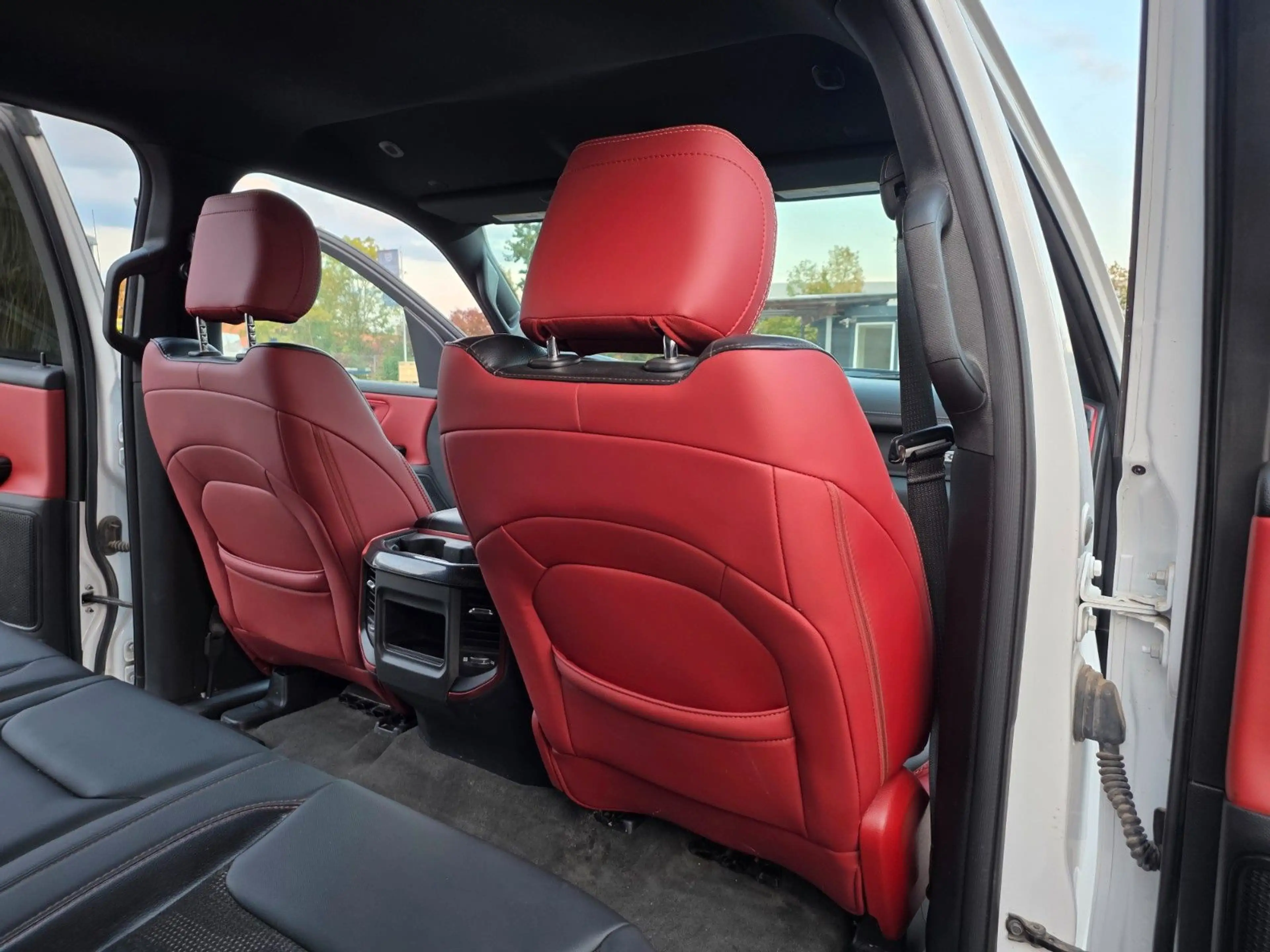 Dodge RAM Rebel 5,7 Hemi,4x4, Trailermirror,Keyless — photo 20