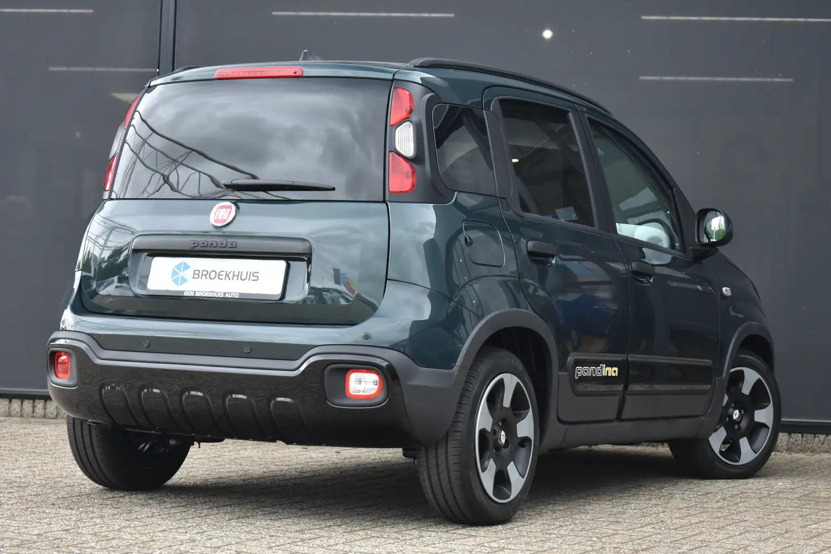 Fiat Panda 1.0 Hybrid Pandina | Voorraad-Actie!  | Navigatie Blauw - 2
