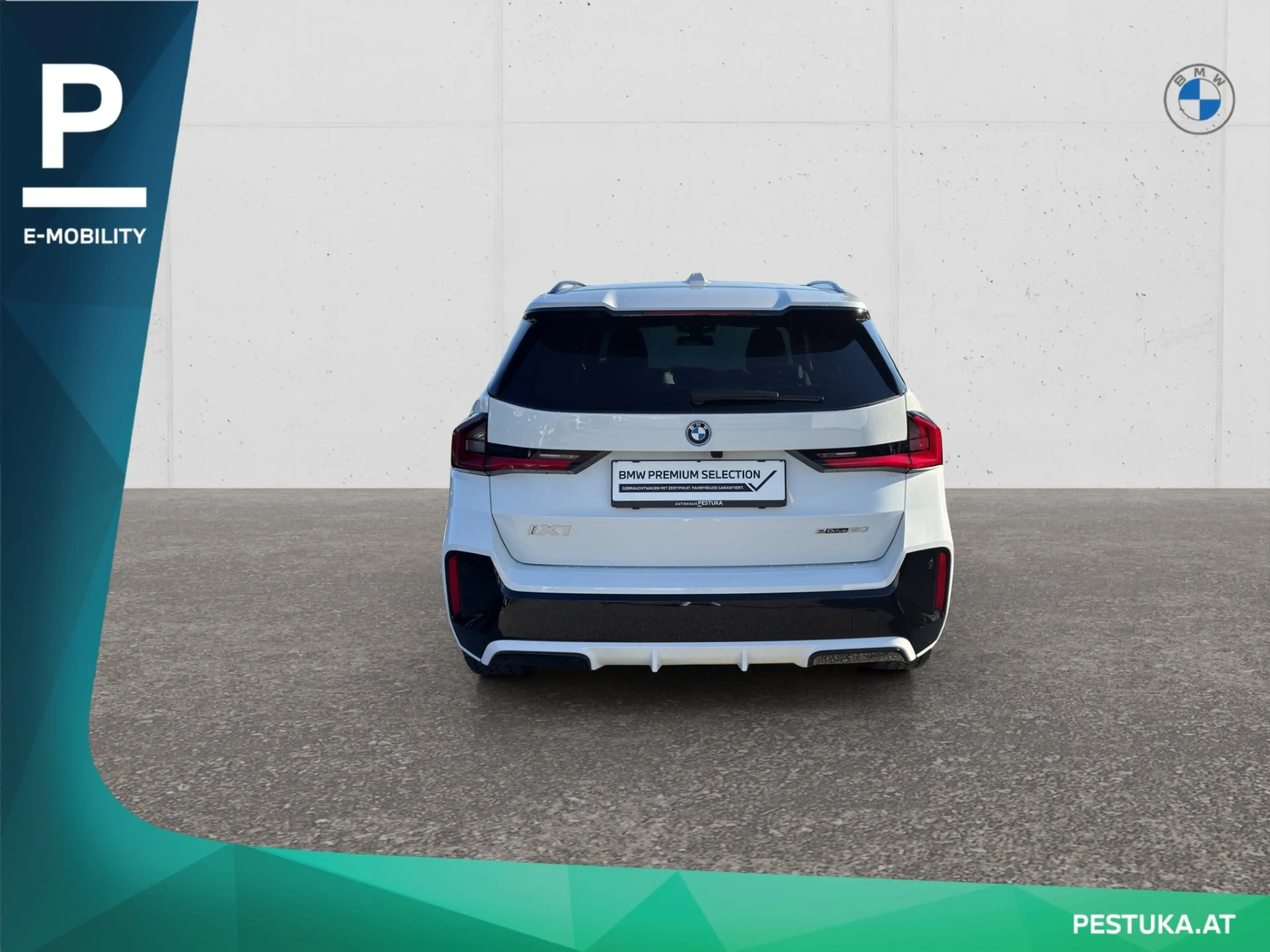 BMW iX1 eDrive20 — photo 3