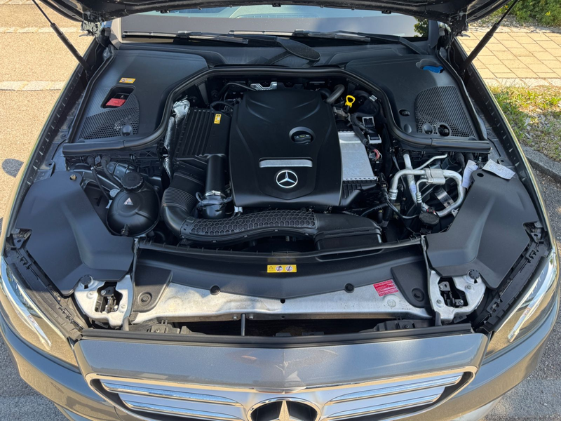 Mercedes-Benz E 200 9G-Aut Lim. 18"ALU Ambiente Comand RFK LED — photo 22