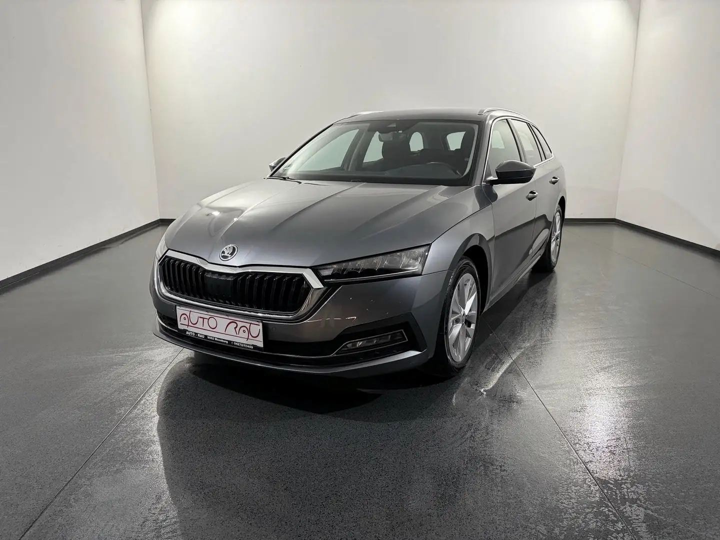 Skoda Octavia Com. 2.0 TDI Style *AHK*LED*NAVI*TEMP* Grau - 2