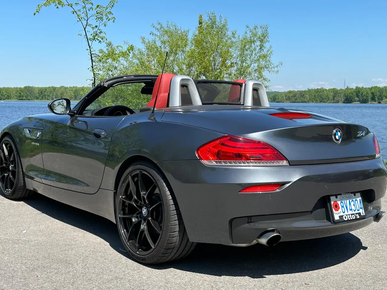 BMW Z4 снимка BMW Z4