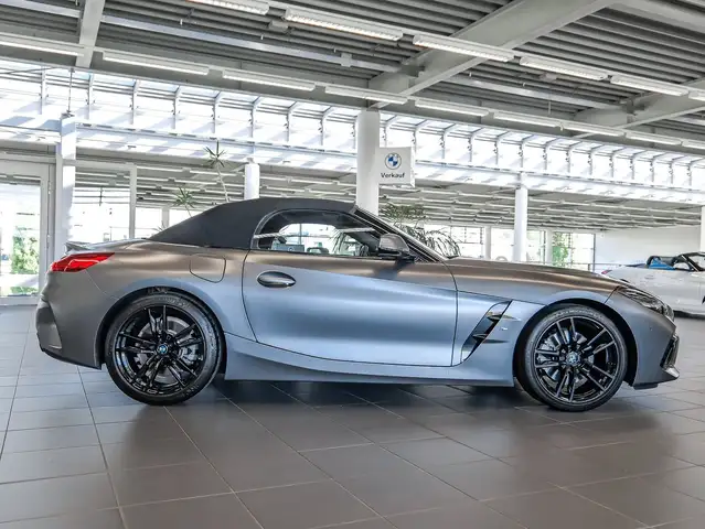 BMW Z4 view 6
