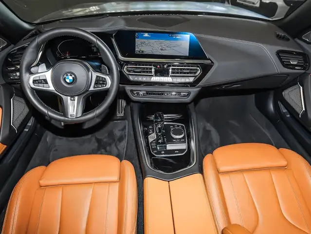 BMW Z4 view 9