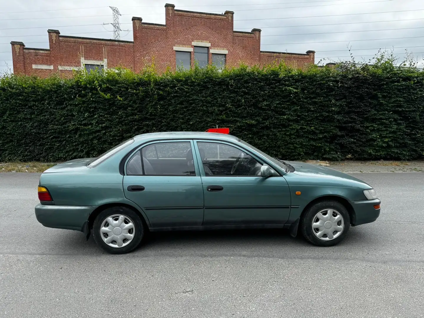 Toyota Corolla 1.3i moteur 4E-FE 4 PORTES Zilver - 2