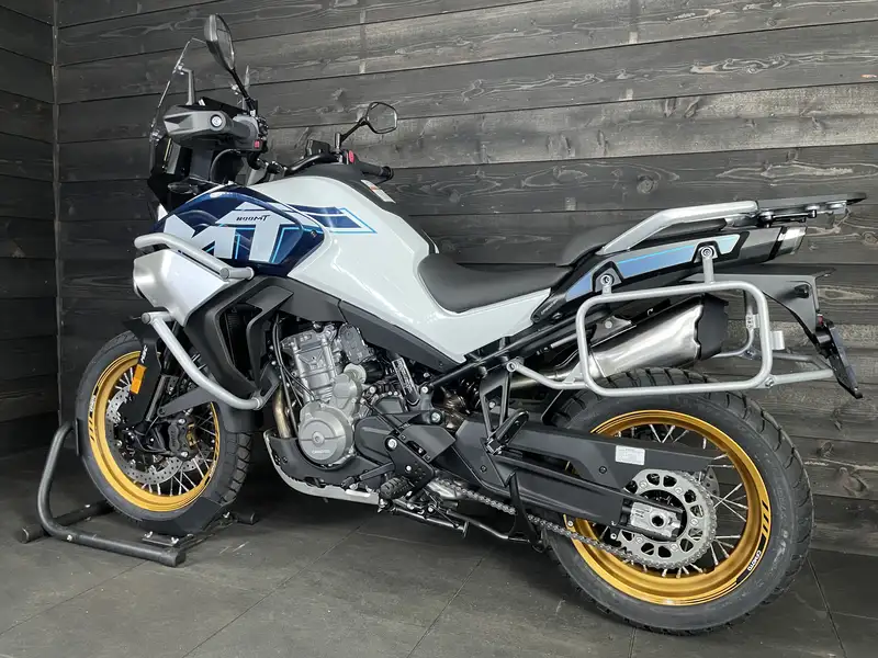 CFMOTO 800 MT - foto 7