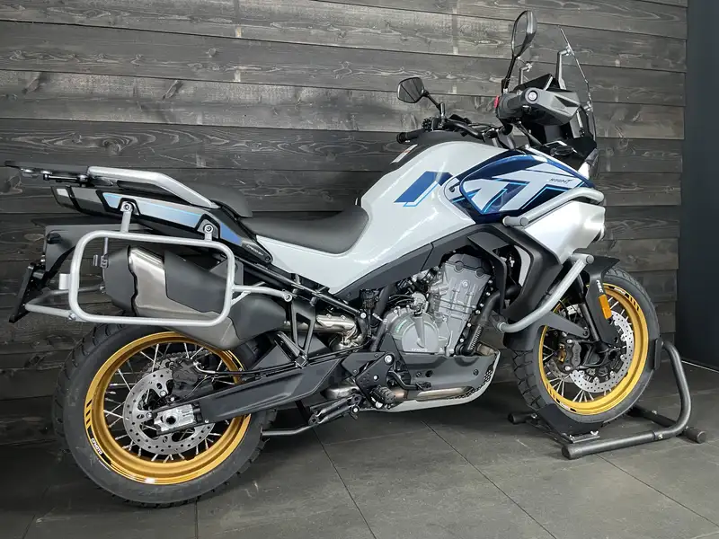 CFMOTO 800 MT - foto 3