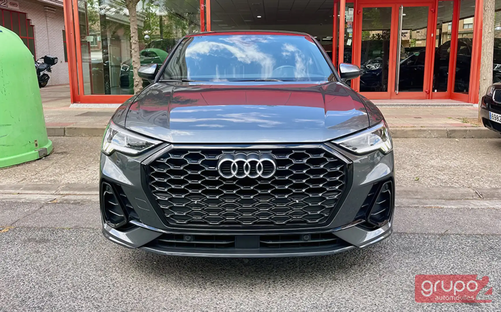 Audi Q3 Sportback 35 TFSI S tronic Gris - 2