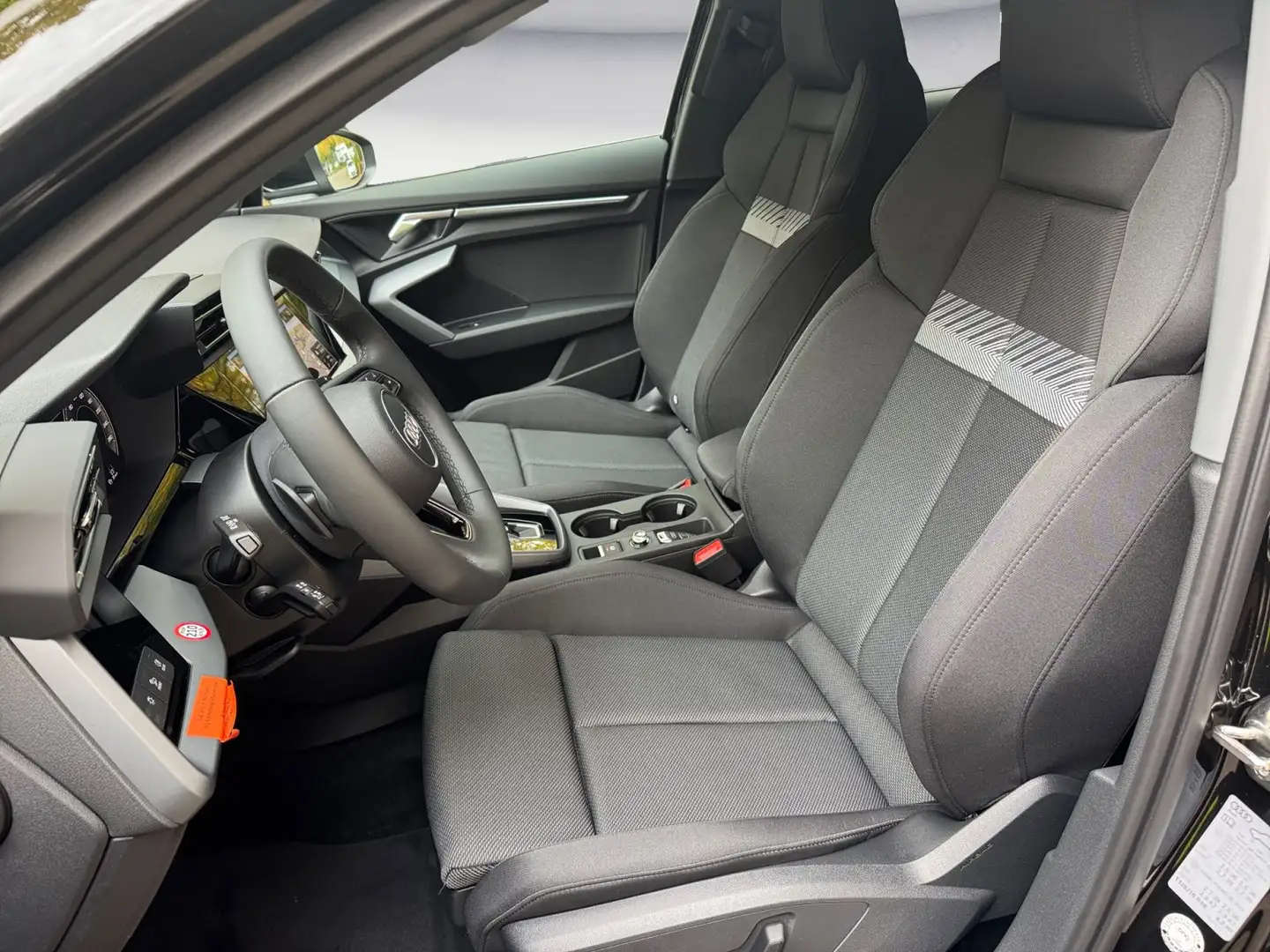 Audi A3 TFSI S tronic Schwarz - 2