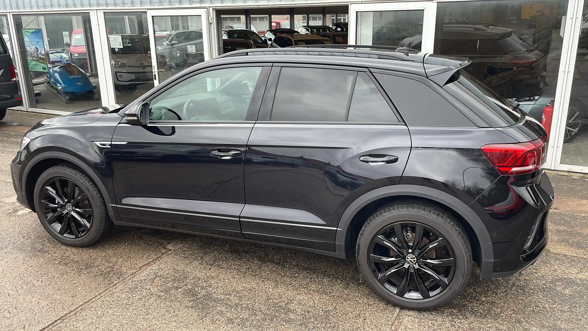 Volkswagen T-Roc 1.5 tsi R-Line dsg Black Style Nero - 2