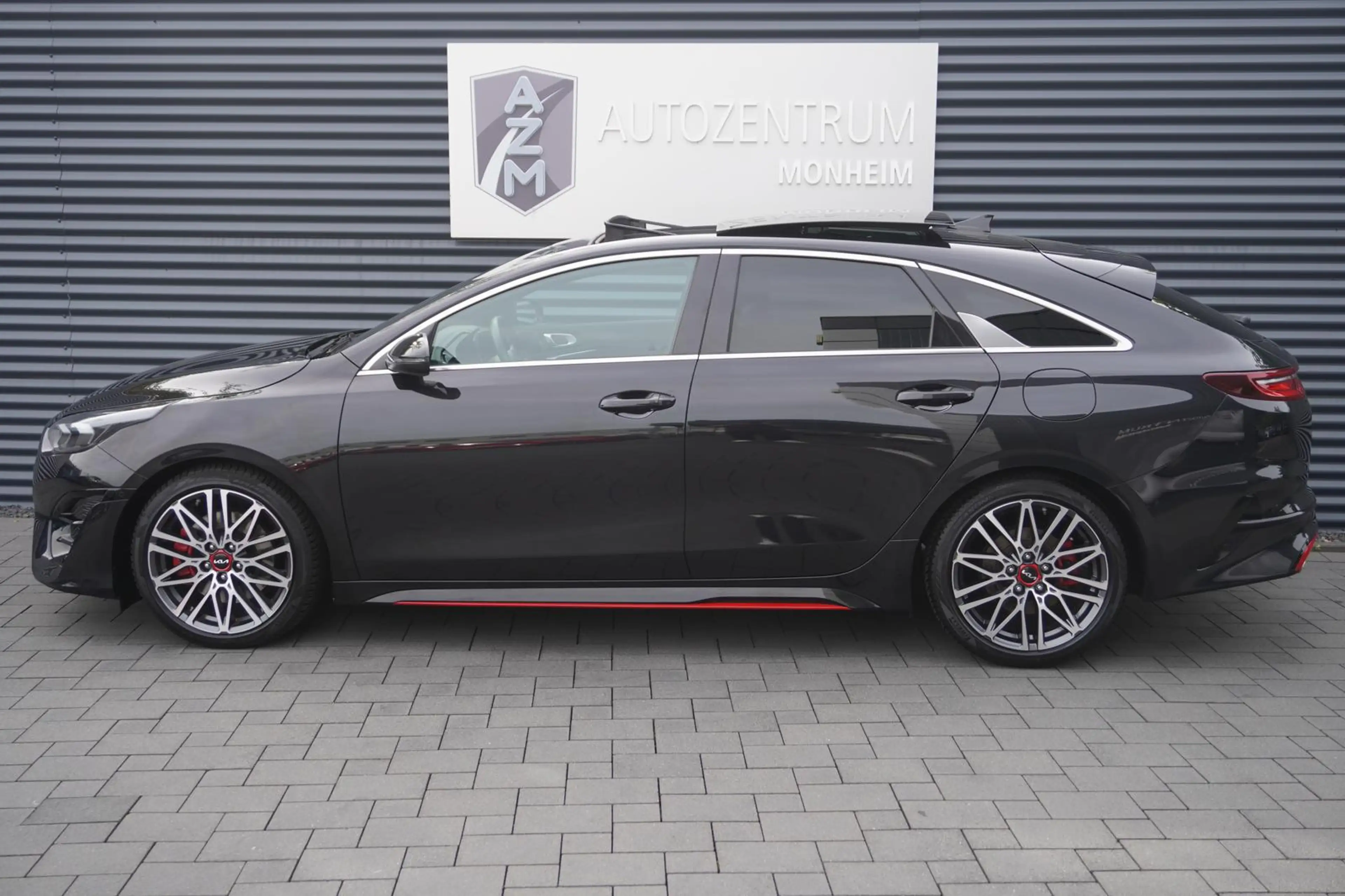 Kia ProCeed / pro_cee'd PROCEED GT|VIRTUAL|PANORAMA|MEMORY|NAVI|LED|DAB — photo 4