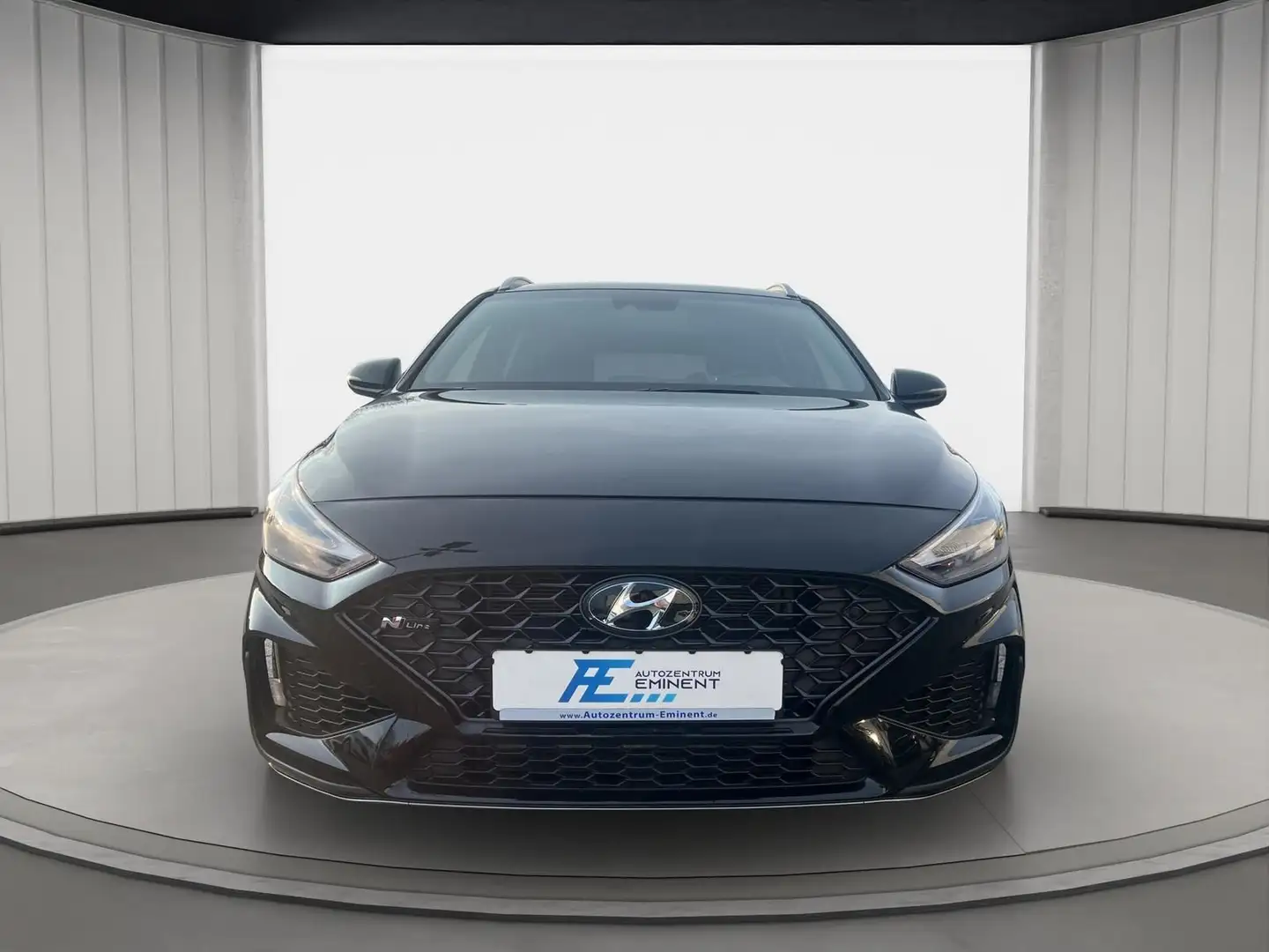 Hyundai i30 SW 1.5T-GDI DCT N-LineNAVI SHZ KAMERA LED-S. Schwarz - 2