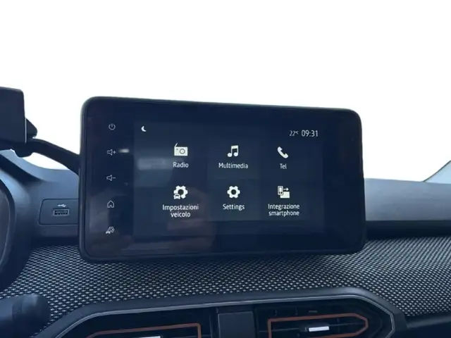 Dacia Sandero view 10