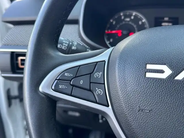 Dacia Sandero view 8
