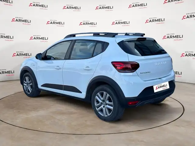 Dacia Sandero view 3