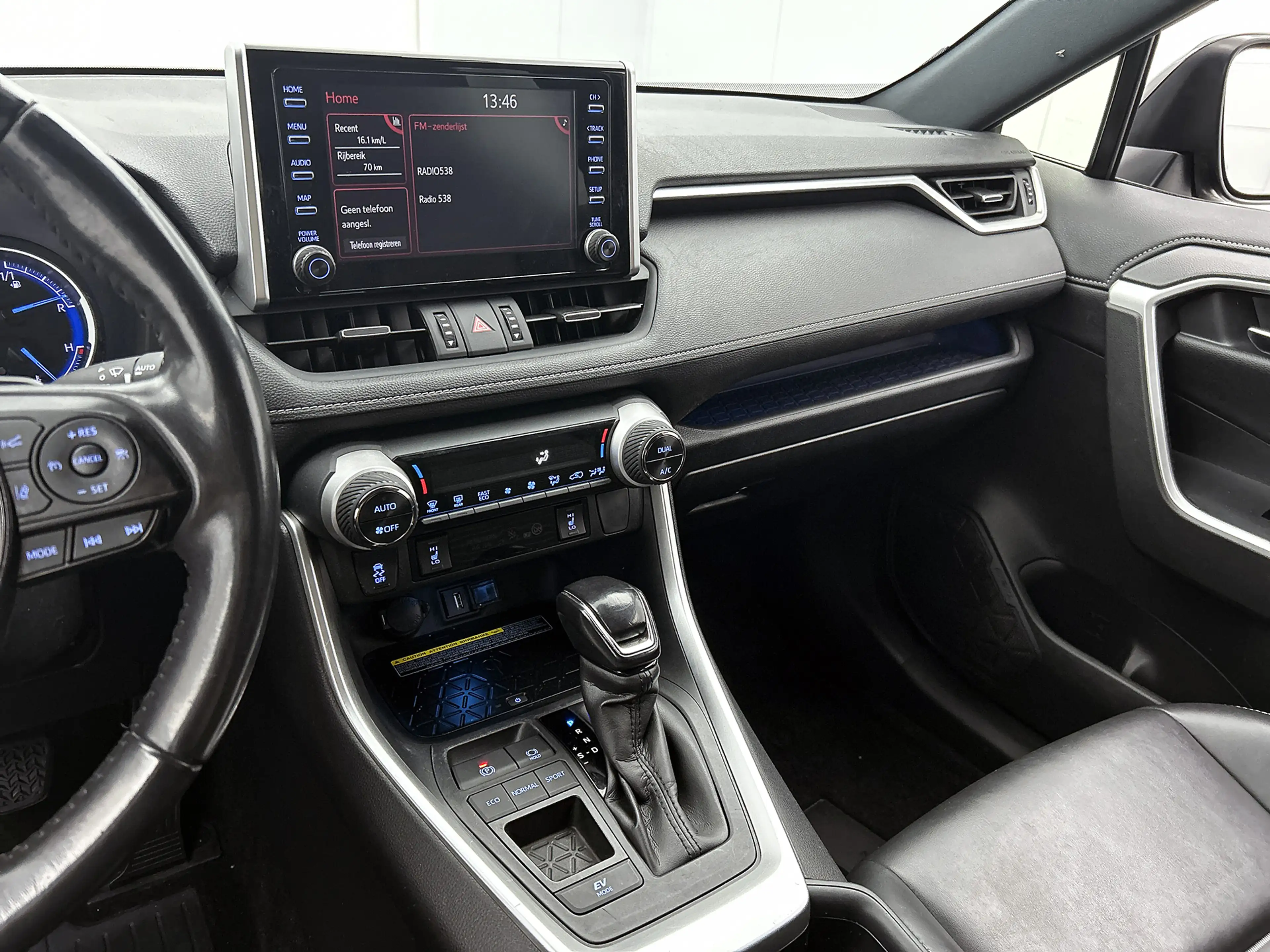 Toyota RAV 4 2.5 Hybrid Executive Camera, Stoelverwarming — photo 11