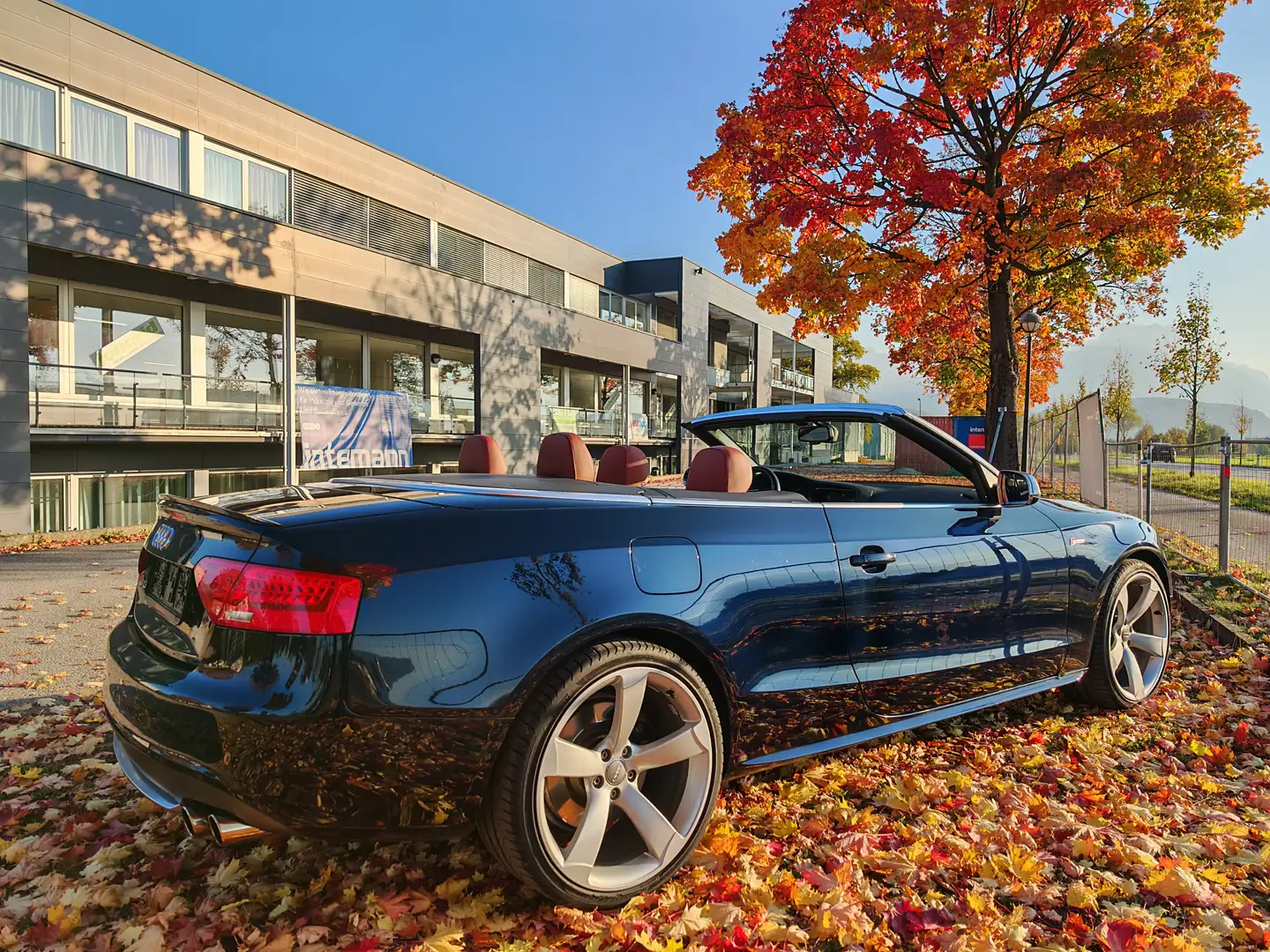 Audi S5 S5 Cabrio 3,0 TFSI quattro, FL Teile, bis 500ps Blau - 1