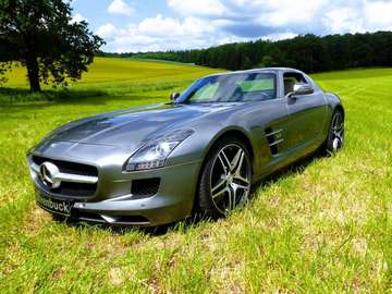 SLS AMG Coupe AMG SPEEDSHIFT DCT - MATCHING NUMBERS