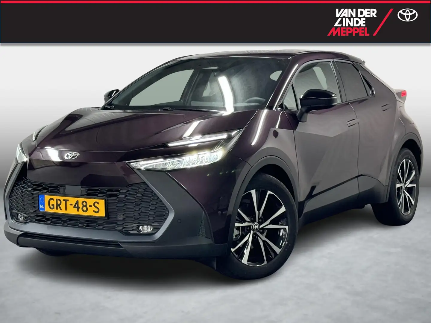 Toyota C-HR 1.8 Hybrid 140 Dynamic Demo Navi Cruise Clima Paars - 1