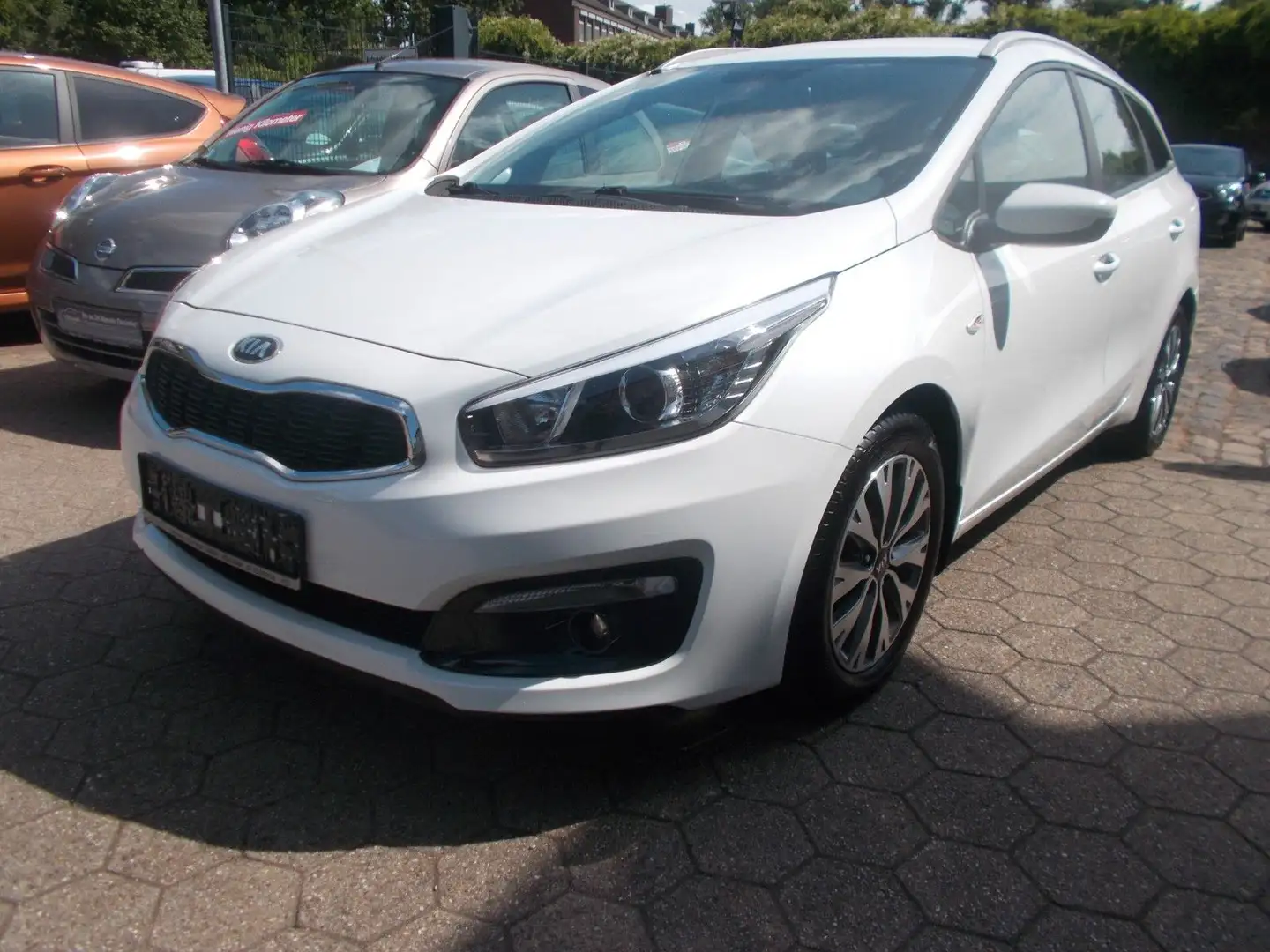Kia Ceed SW / cee'd SW Navi Klima Alufelgen Weiß - 2