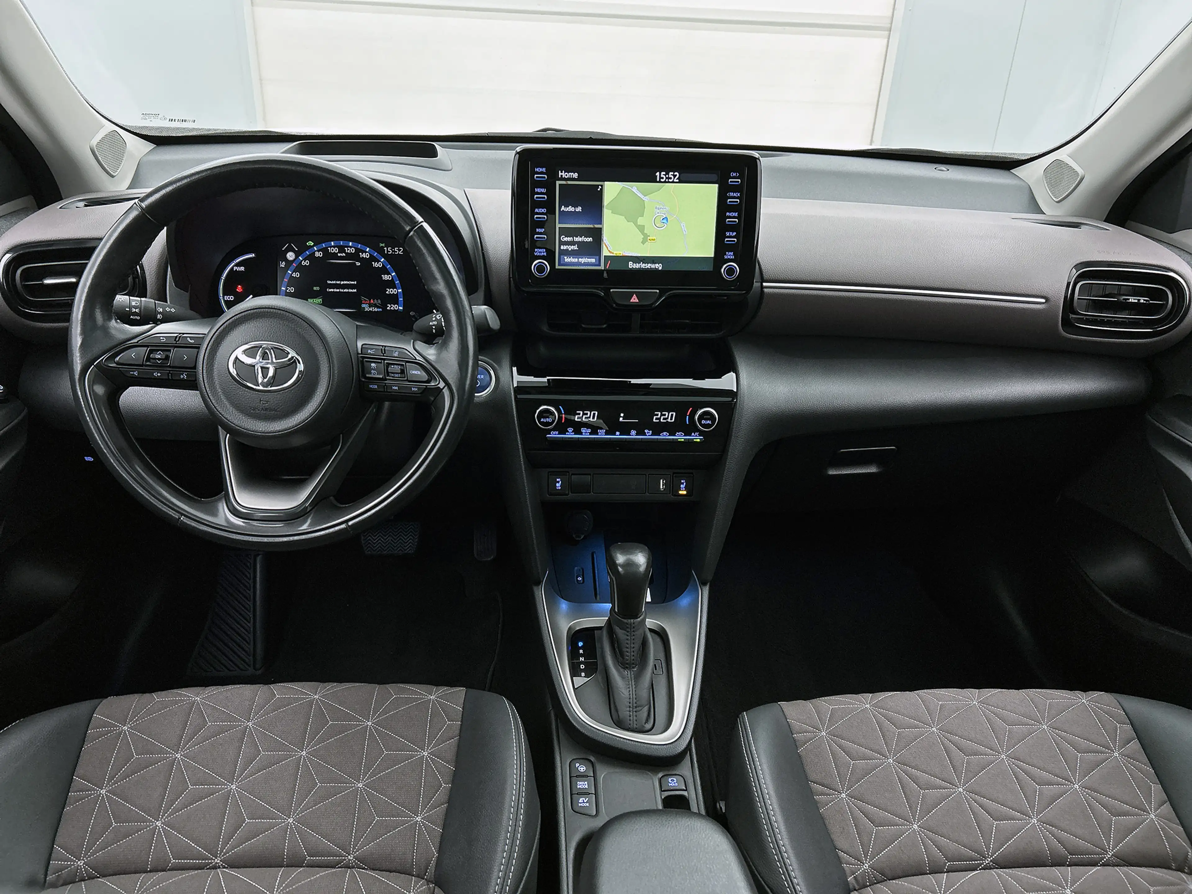 Toyota Yaris Cross 1.5 Hybrid Executive — photo 4