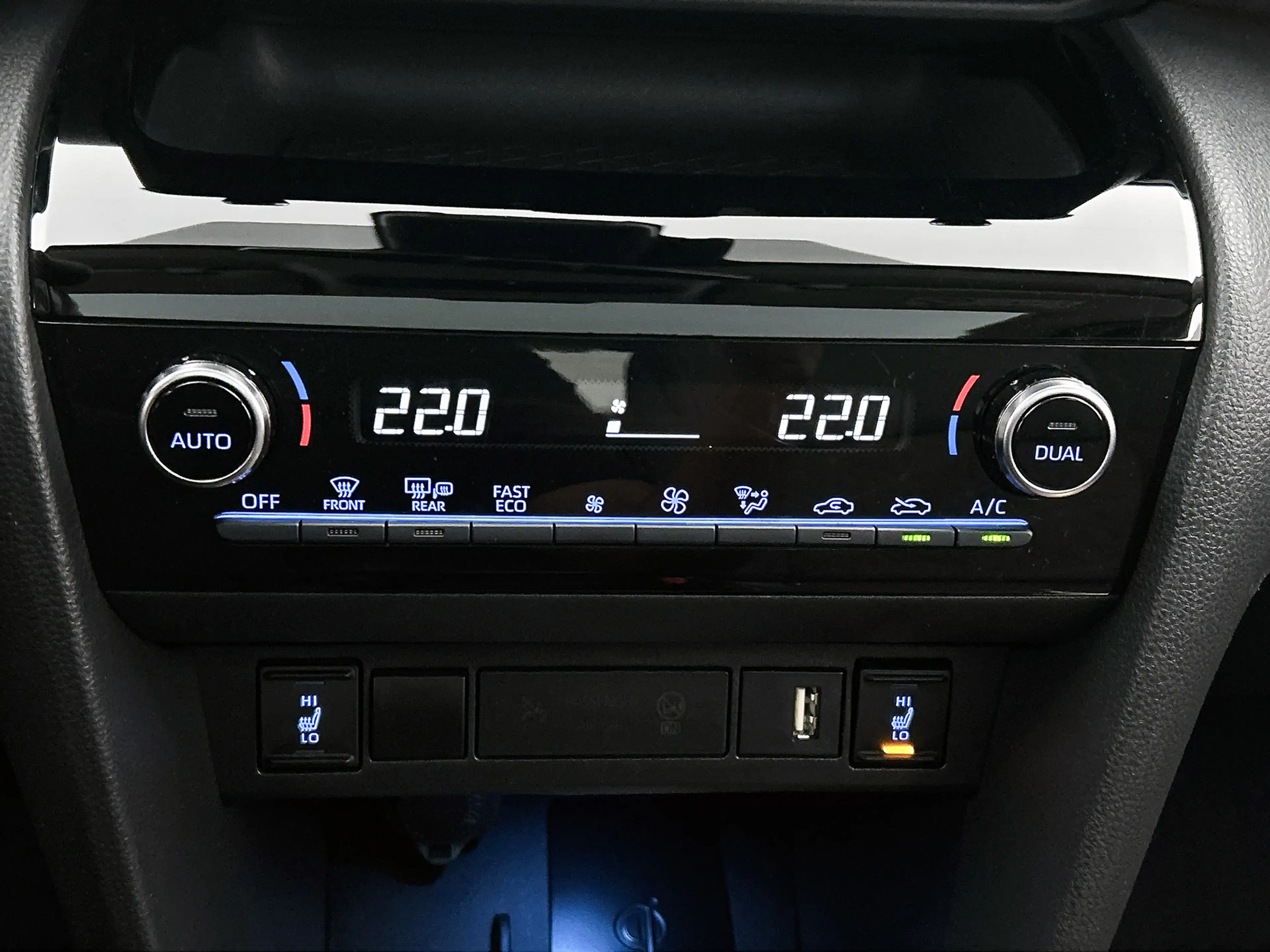 Toyota Yaris Cross 1.5 Hybrid Executive — photo 10