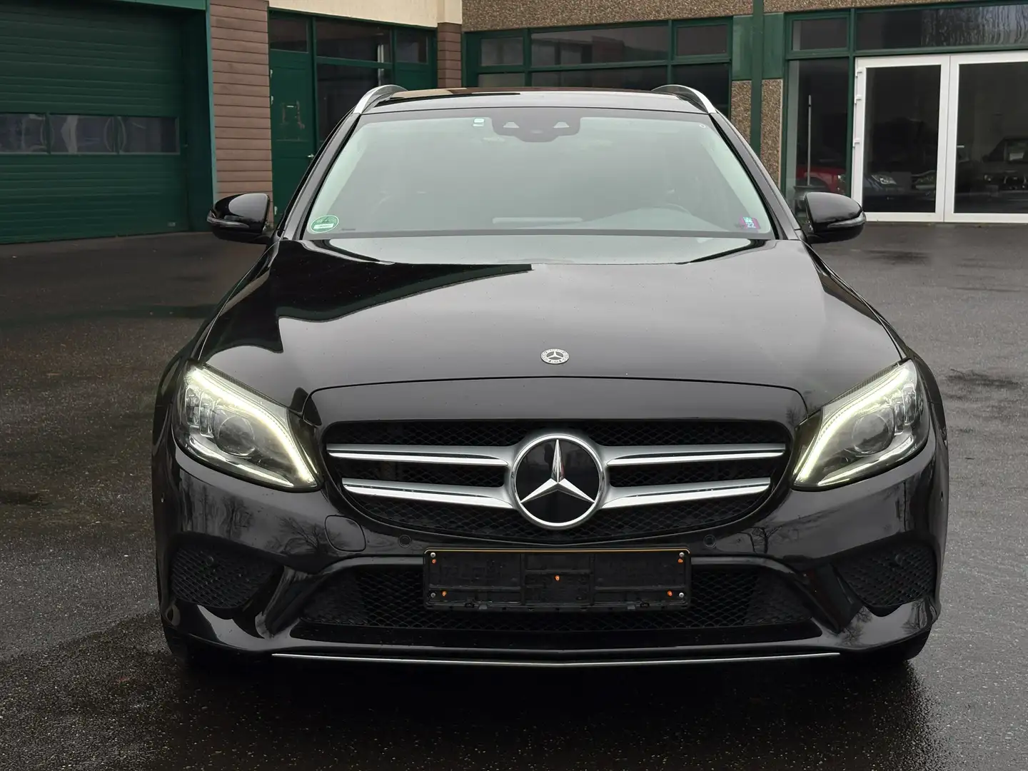 Mercedes-Benz C 220 T-Modell C 220 T d 4Matic*VOLL*EXTRAS! Noir - 1