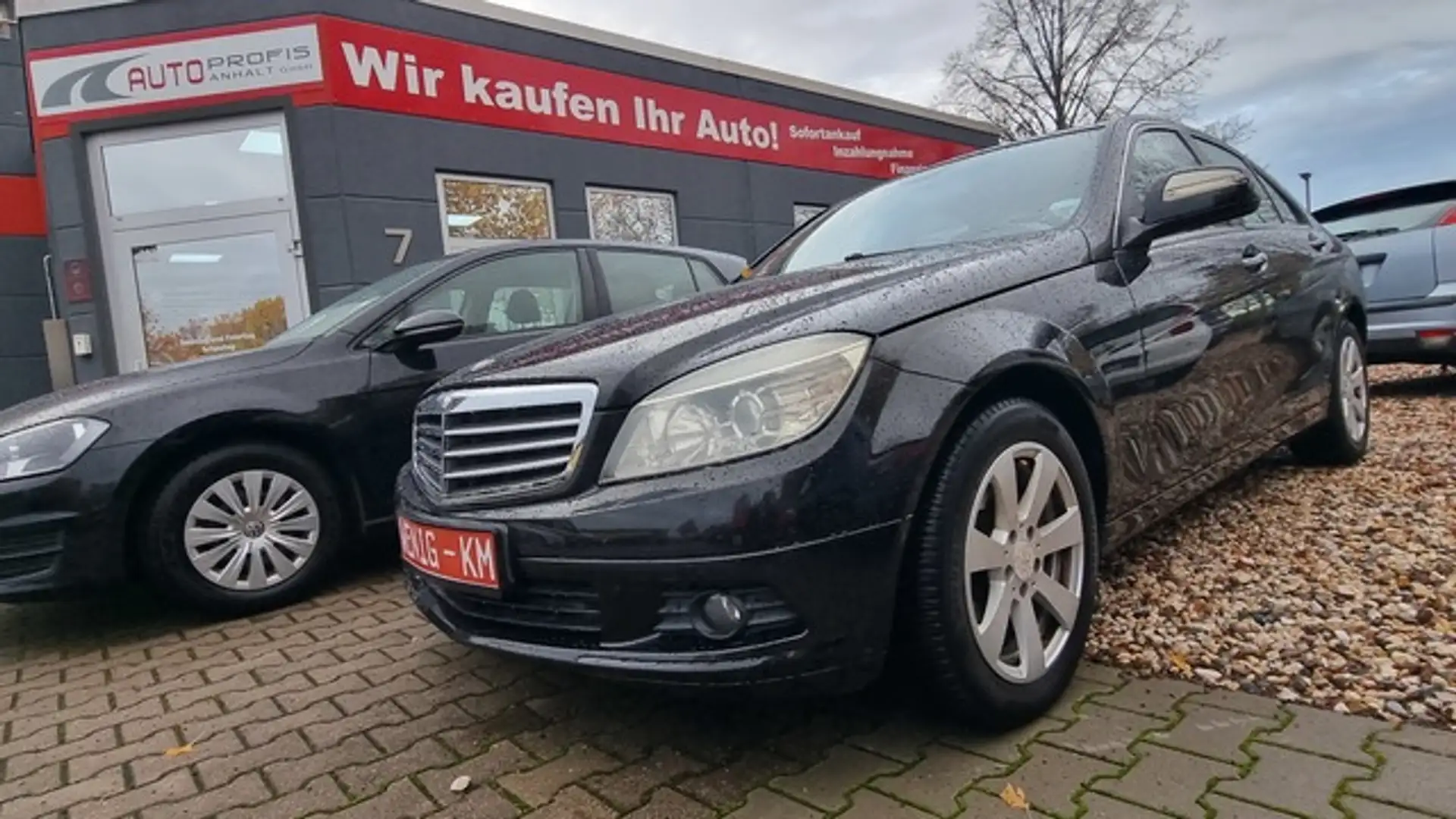 Mercedes-Benz C 180 Kompressor 2.Hand Schwarz - 1