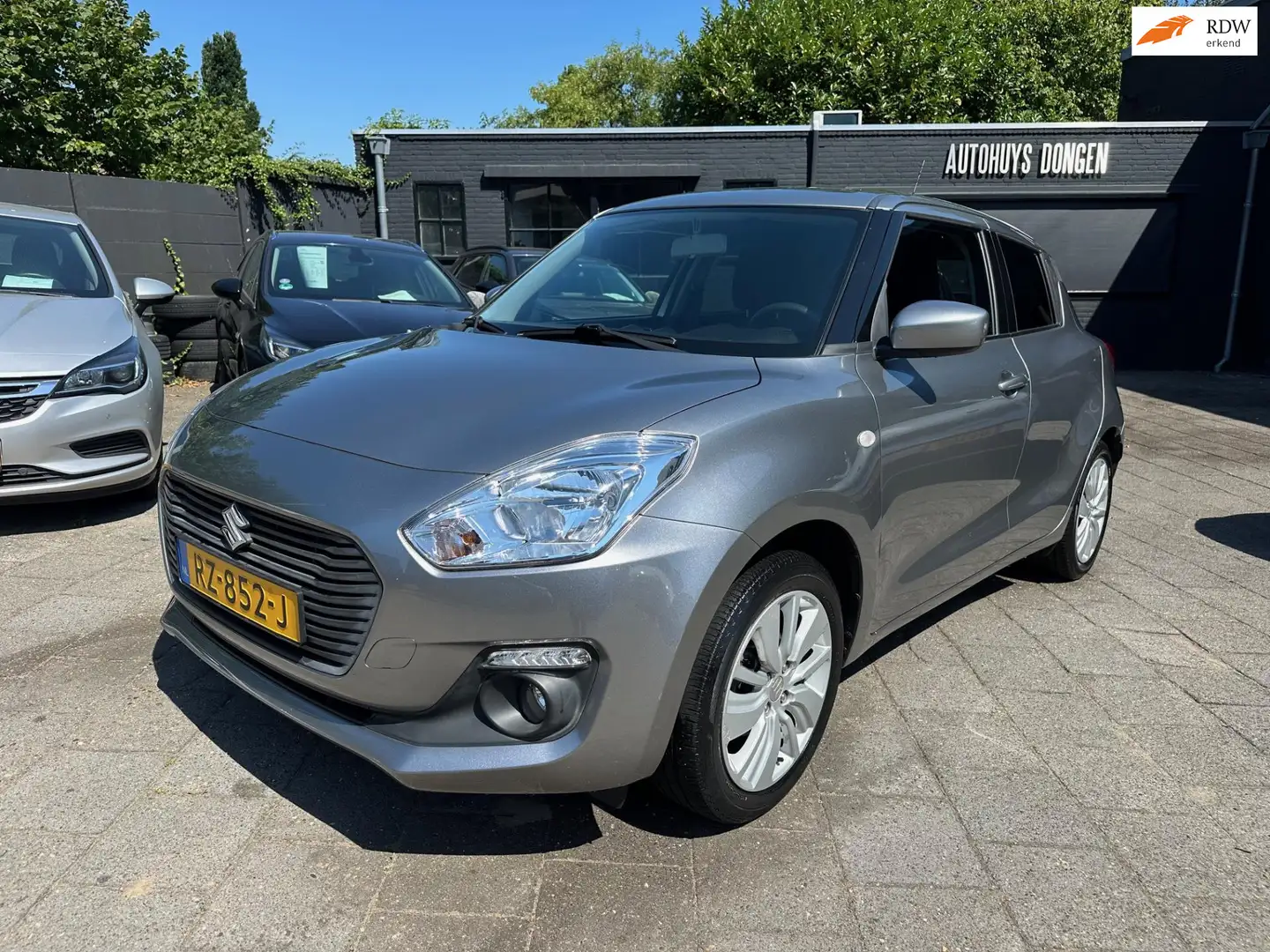 Suzuki Swift 1.2 Select (90pk) Automaat! Stoelverwarming! Gris - 1
