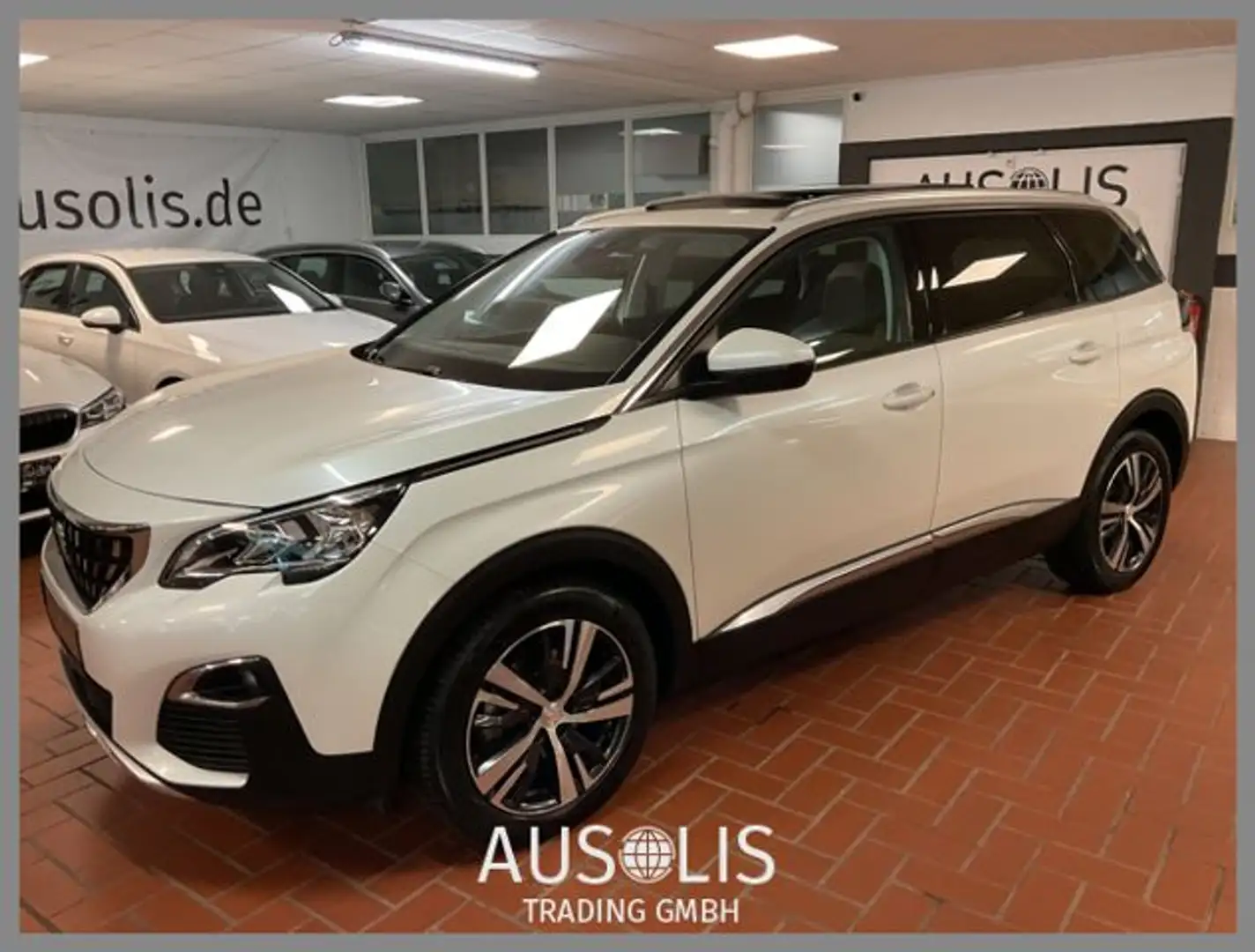 Peugeot 5008 Allure EAT 8 Navi,AHK,Panoramadach,Kamera Weiß - 1