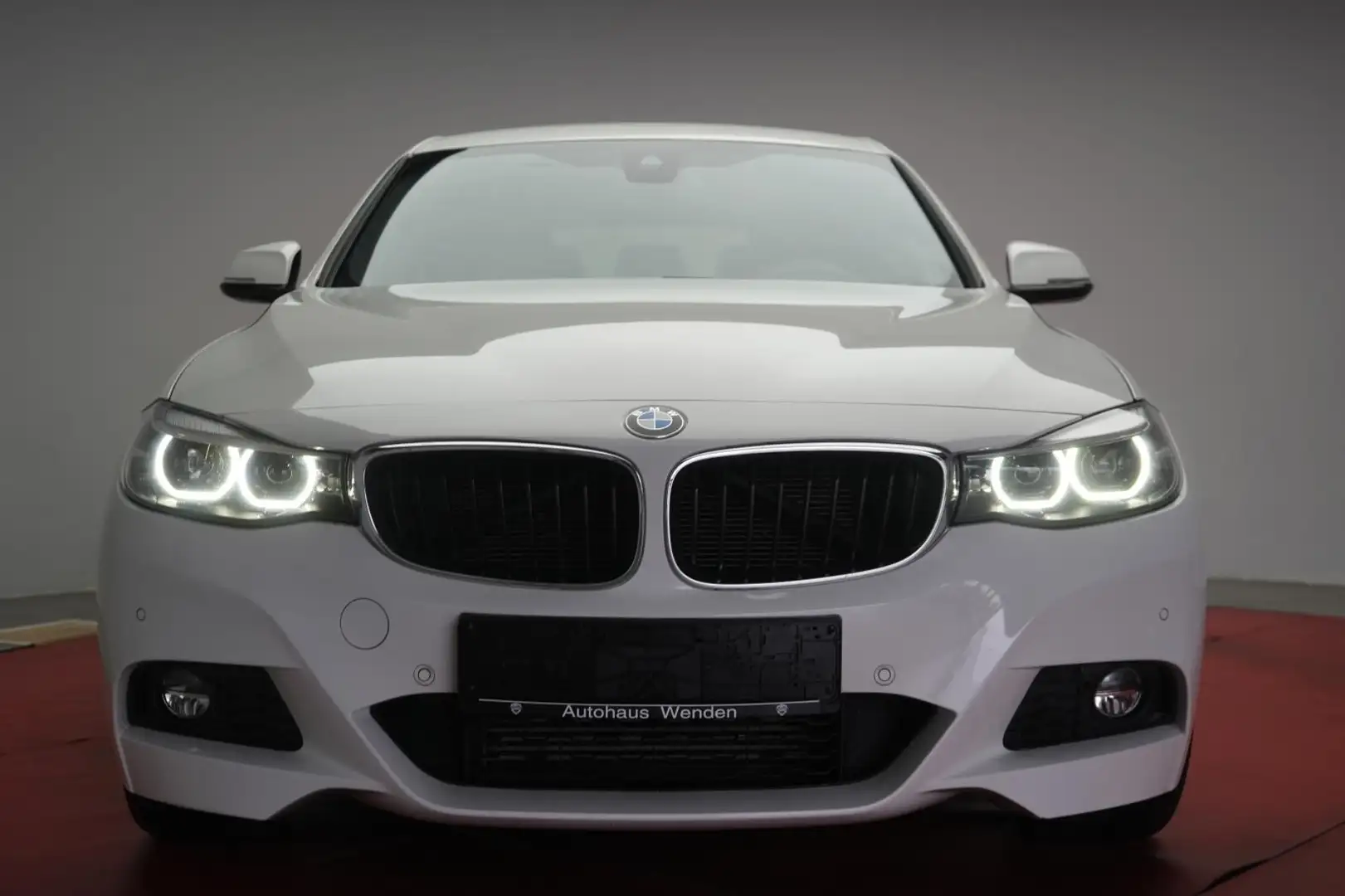 BMW 320 d GT M Sport Navi/Temp/LED White - 2
