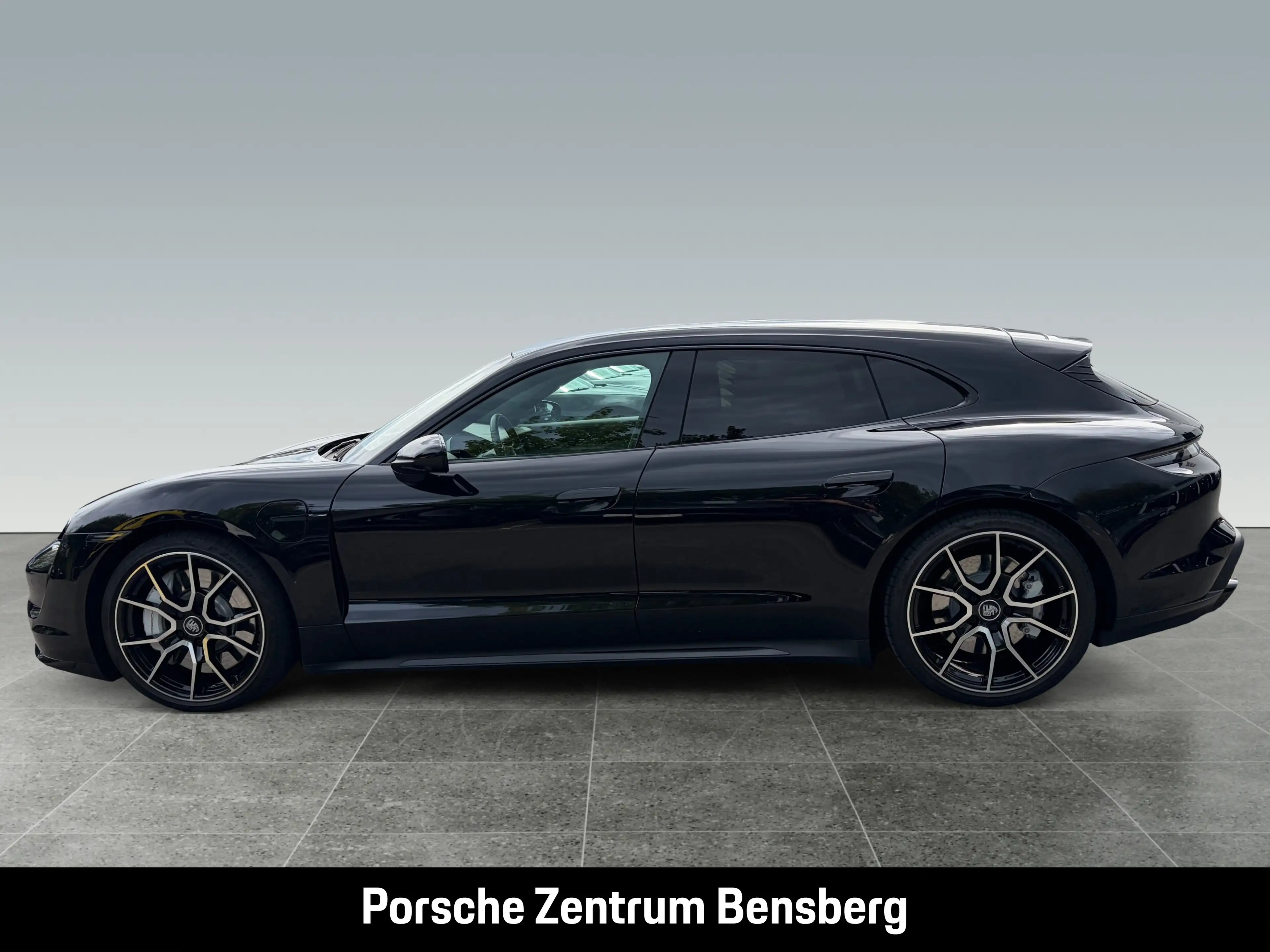 Porsche Taycan Turbo Sport Turismo — photo 2