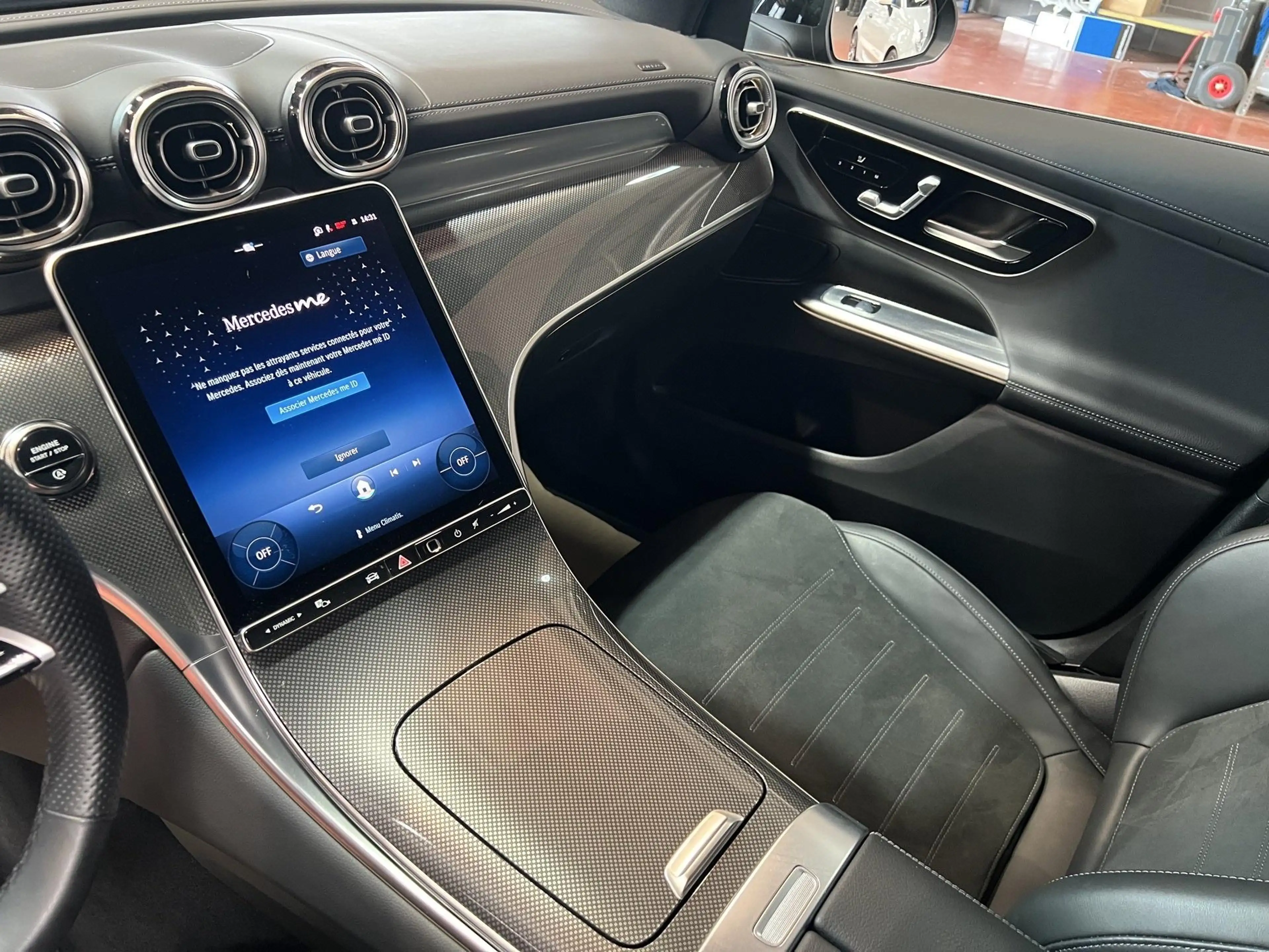 Mercedes-Benz GLC 300 2.0 d 4MATIC AMG Line — photo 7