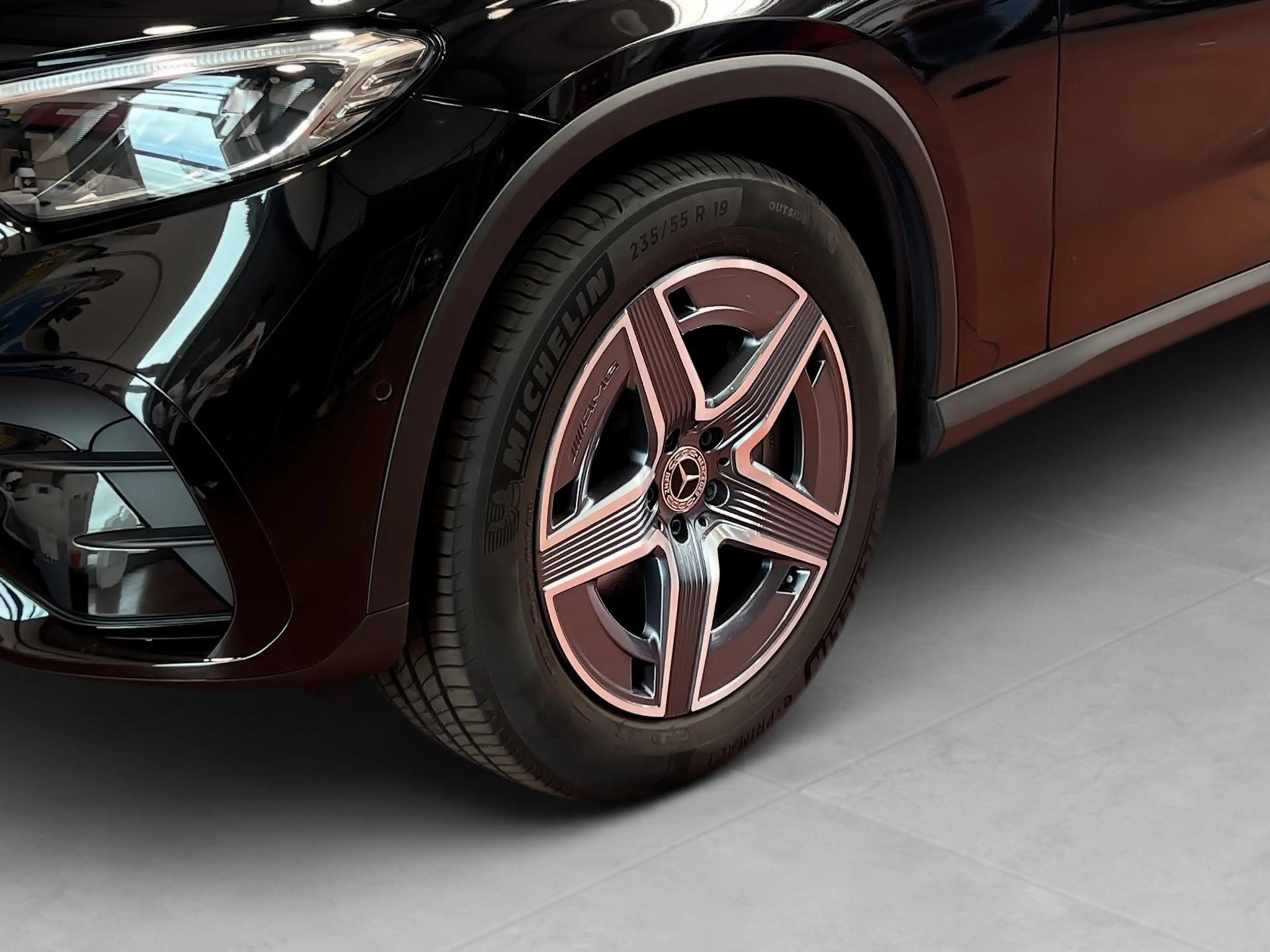 Mercedes-Benz GLC 300 2.0 d 4MATIC AMG Line — photo 13