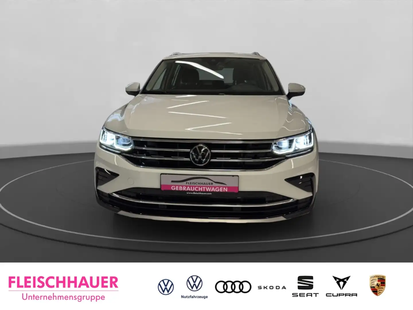 Volkswagen Tiguan Elegance 2.0 TDI Matrix+Navi+Kamera+IQ.Drive Weiß - 2