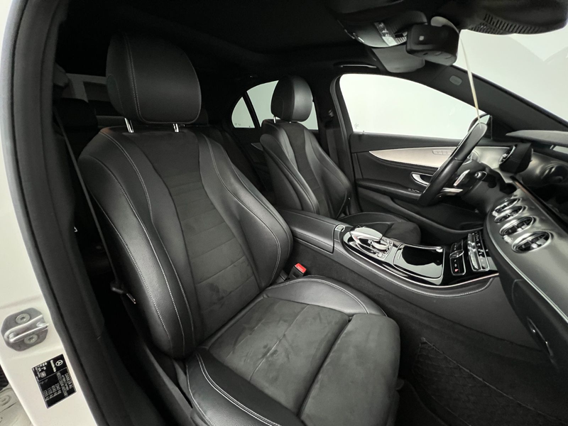 Mercedes-Benz E 220 d/ AMG LINE/ NIGHT/ PANO/ STANDHEIZ./WIDE — photo 6