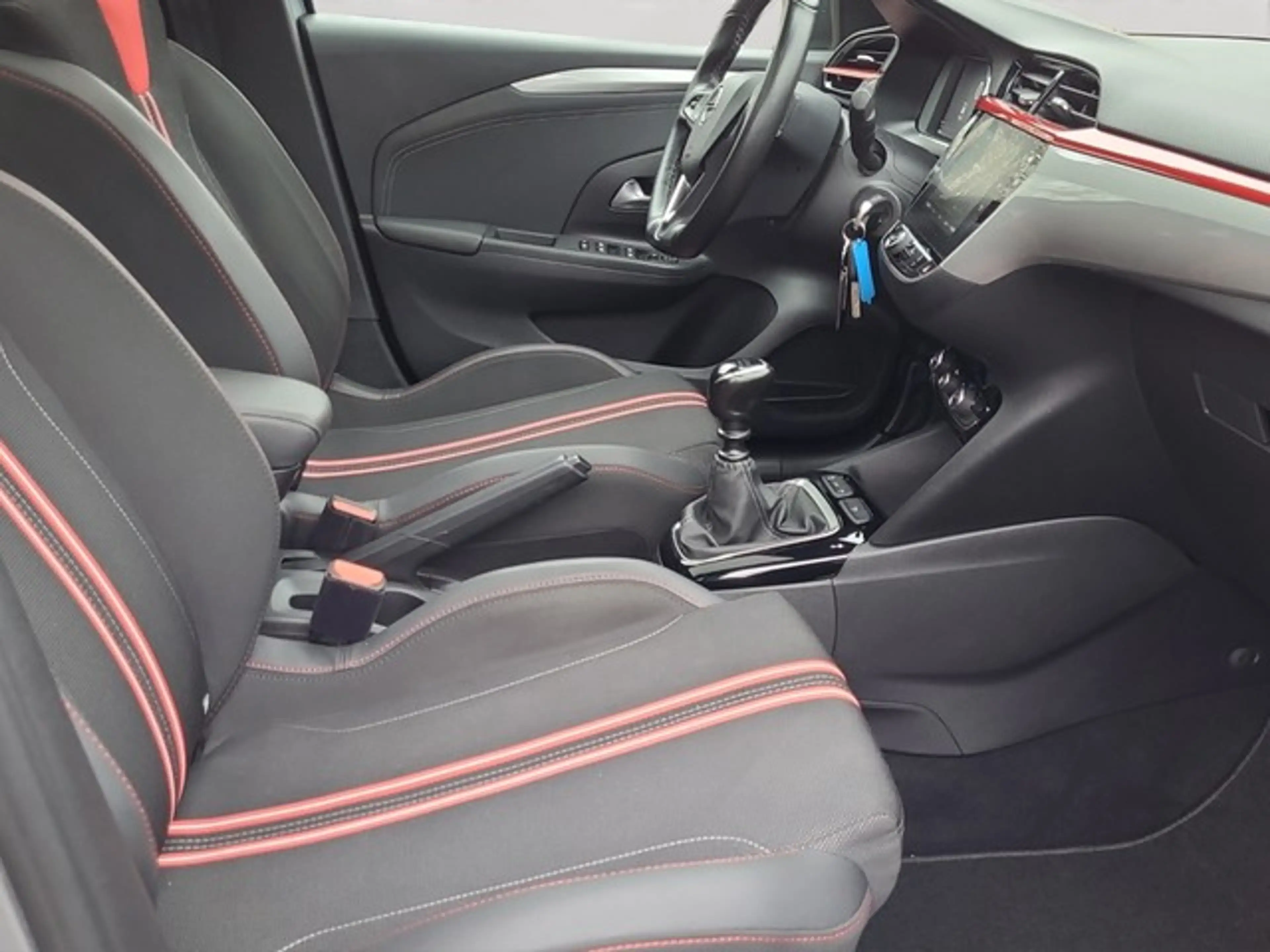 Opel Corsa GS Line Panoramadach PPvo+hi+Kamera Anhängerkup... — photo 13