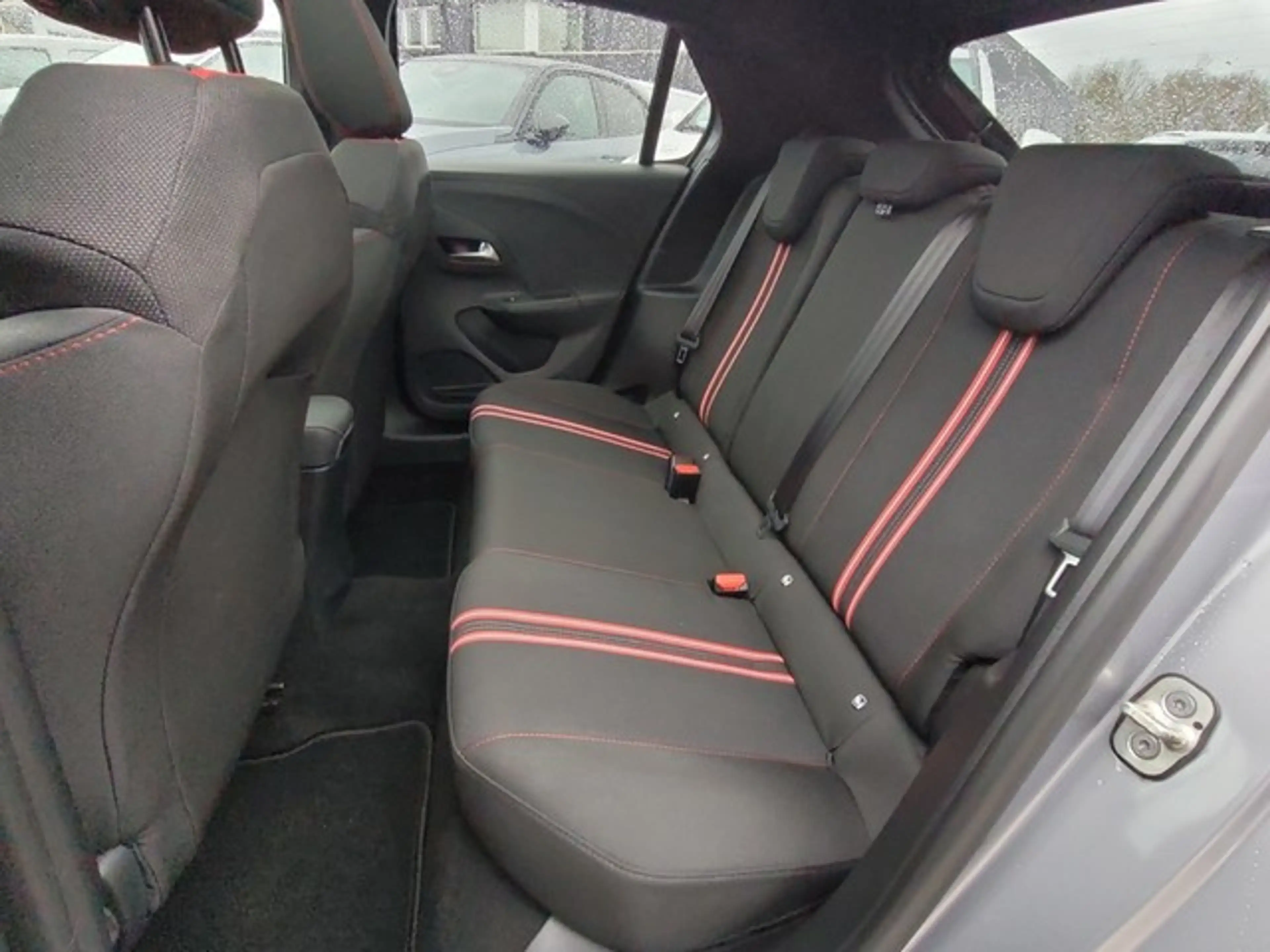 Opel Corsa GS Line Panoramadach PPvo+hi+Kamera Anhängerkup... — photo 4