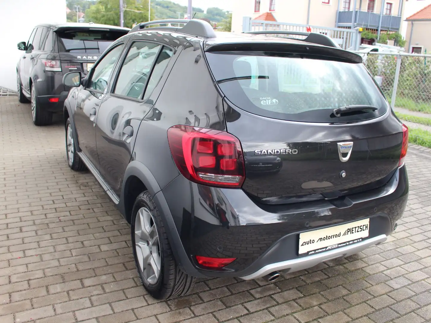 Dacia Sandero II Stepway Anniversary 0.9 TCe Navi SHZ Schwarz - 2